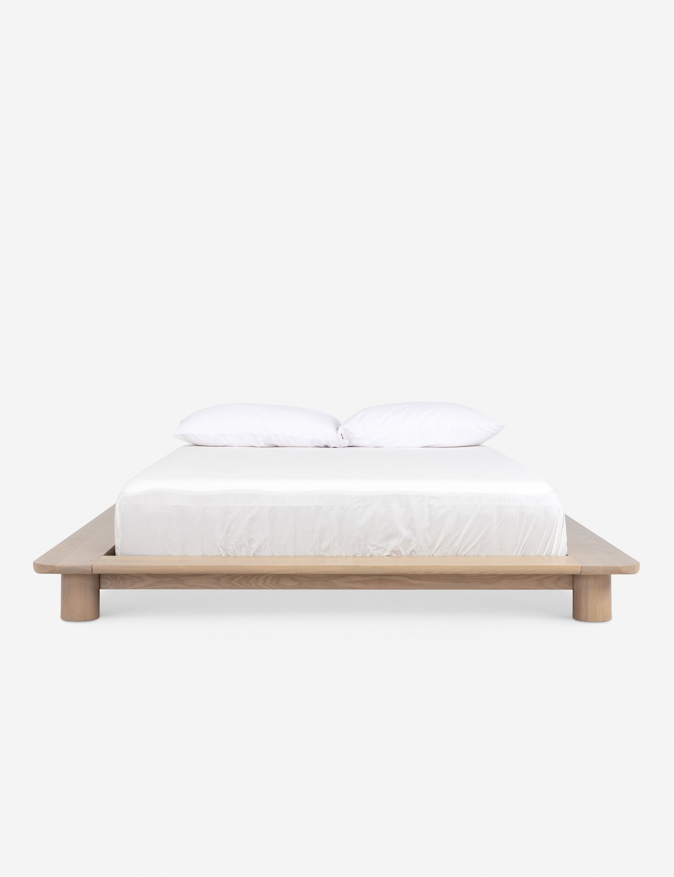 Lit Plateforme - Le studio de design de meubles cherche à créer des espaces ouverts et naturels avec sa ligne de mobilier minimaliste