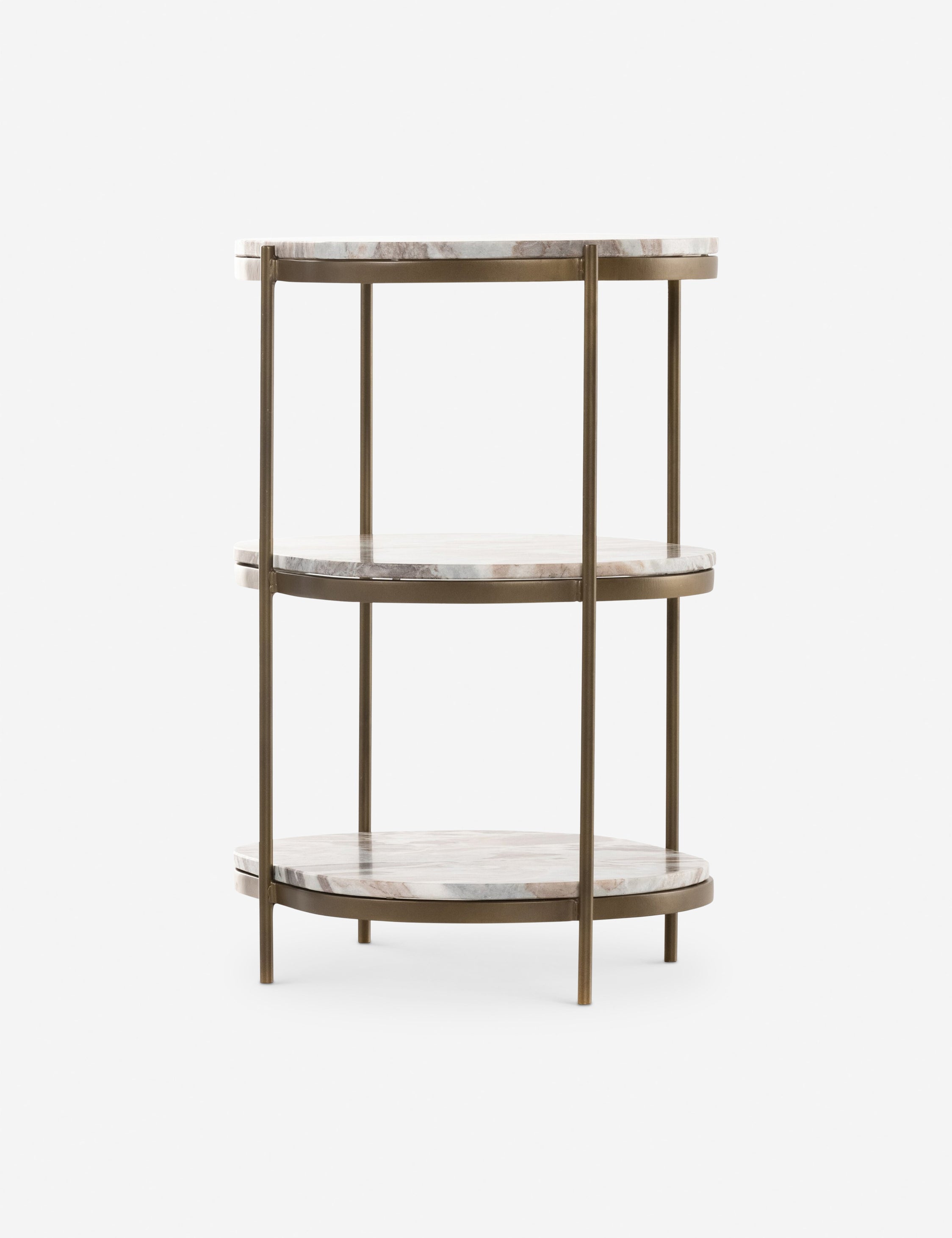 Table de chevet - Alliant le charme d'inspiration vintage au luxe moderne, cette table de chevet à trois niveaux apporte une touche sophistiquée à votre chambre