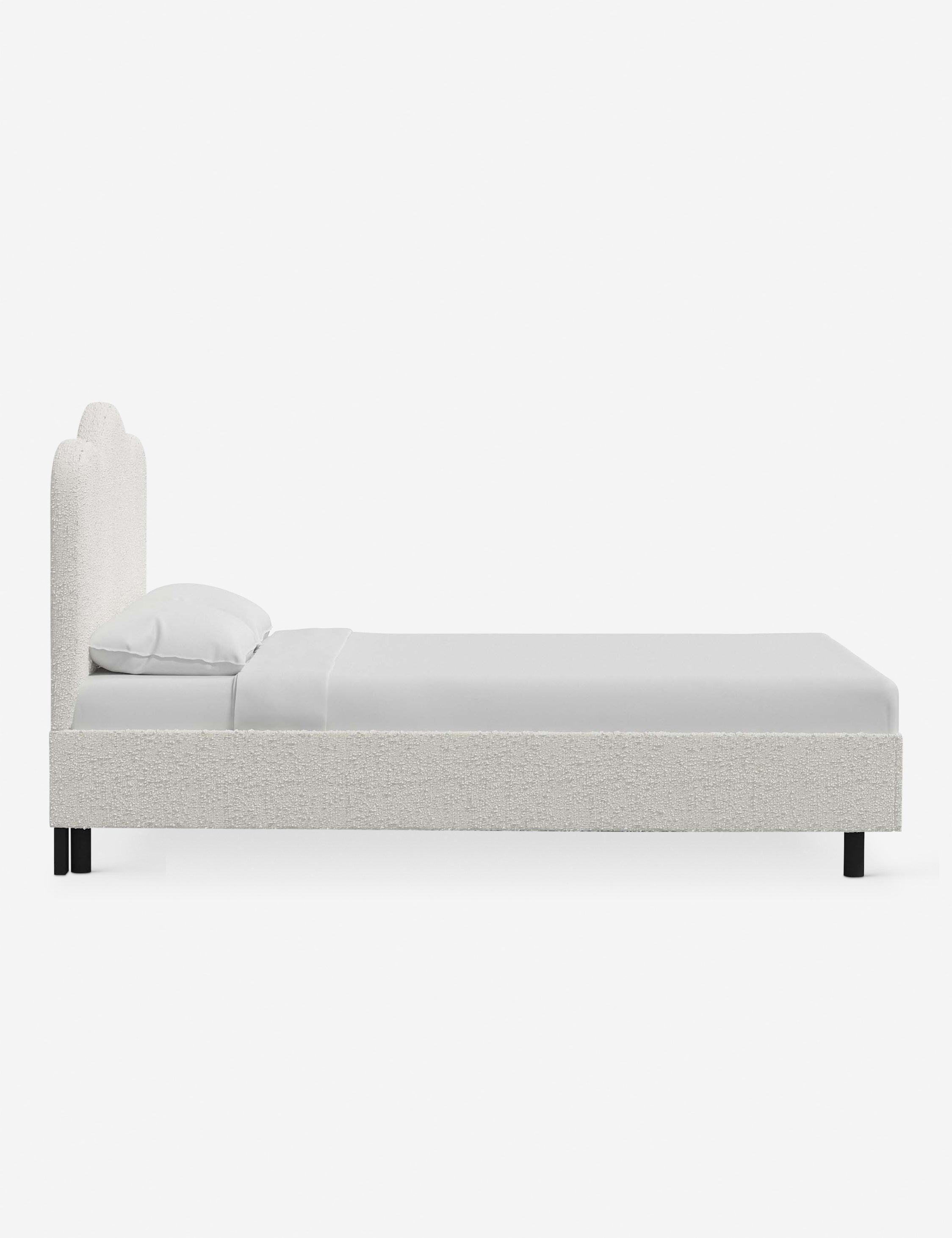 Lit plateforme - La forme est un excellent moyen d'apporter de la variété avec une touche personnelle à la conception de votre chambre