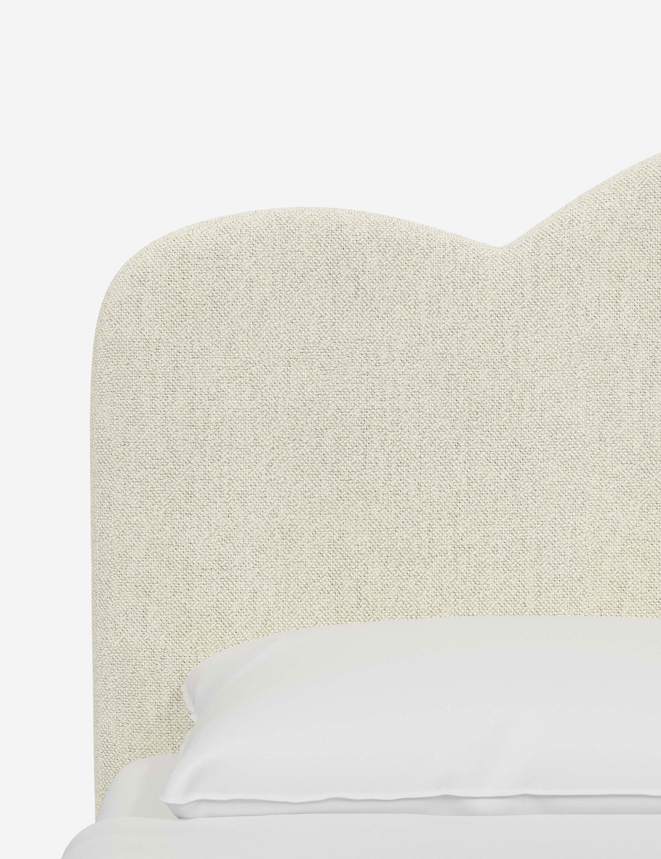 Lit plateforme - La forme est un excellent moyen d'apporter de la variété avec une touche personnelle à la conception de votre chambre