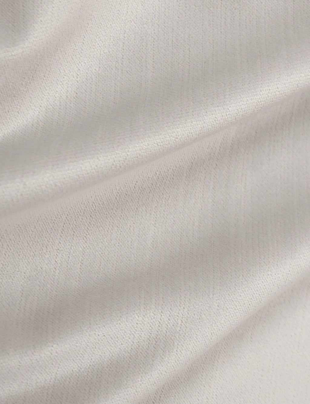 Lit plateforme - La forme est un excellent moyen d'apporter de la variété avec une touche personnelle à la conception de votre chambre