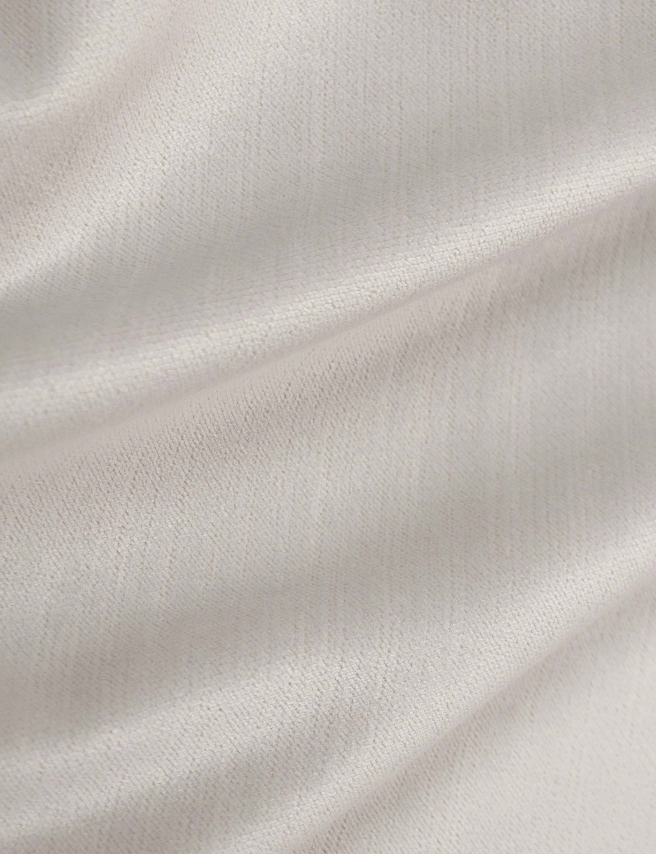 Lit plateforme - La forme est un excellent moyen d'apporter de la variété avec une touche personnelle à la conception de votre chambre