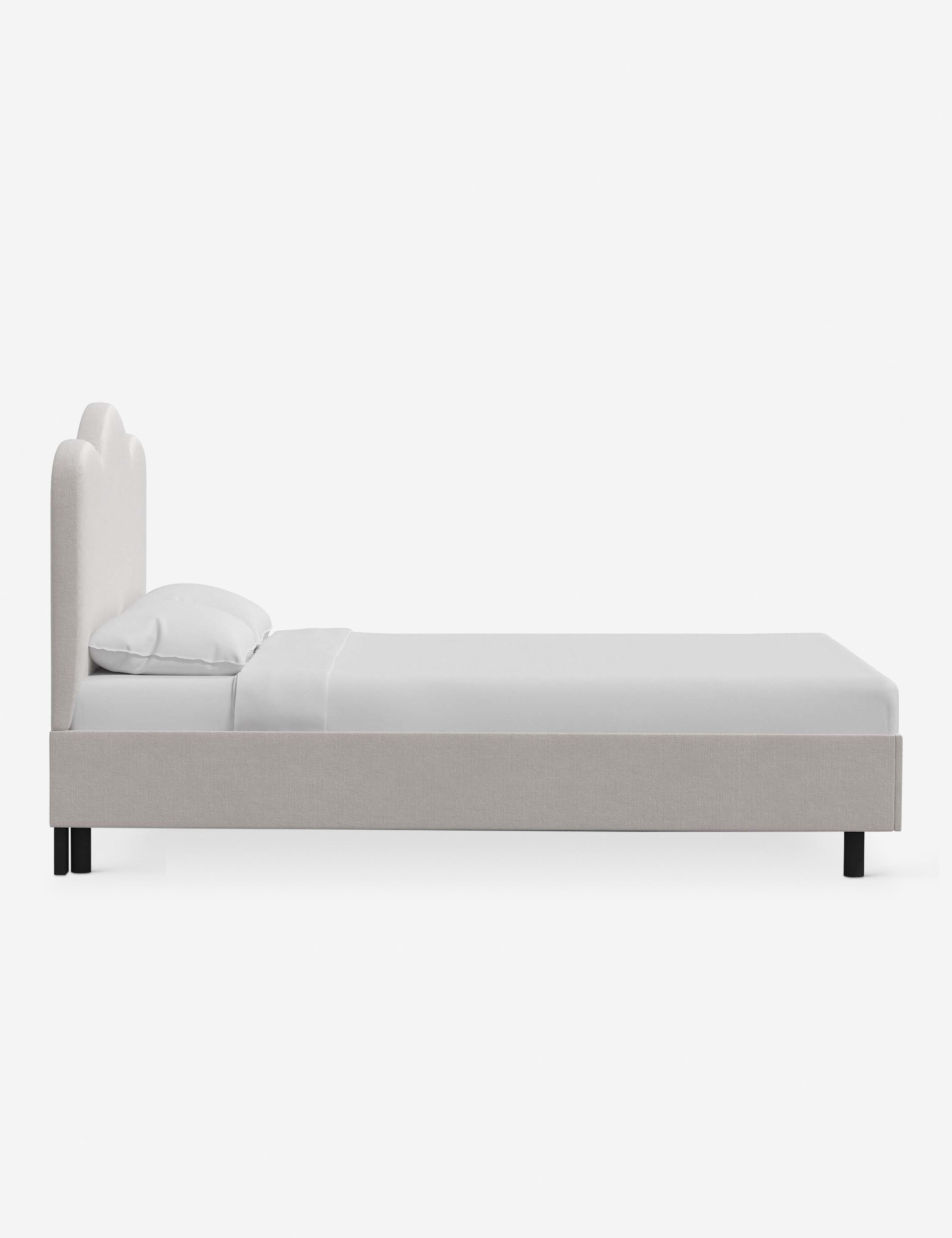 Lit plateforme - La forme est un excellent moyen d'apporter de la variété avec une touche personnelle à la conception de votre chambre