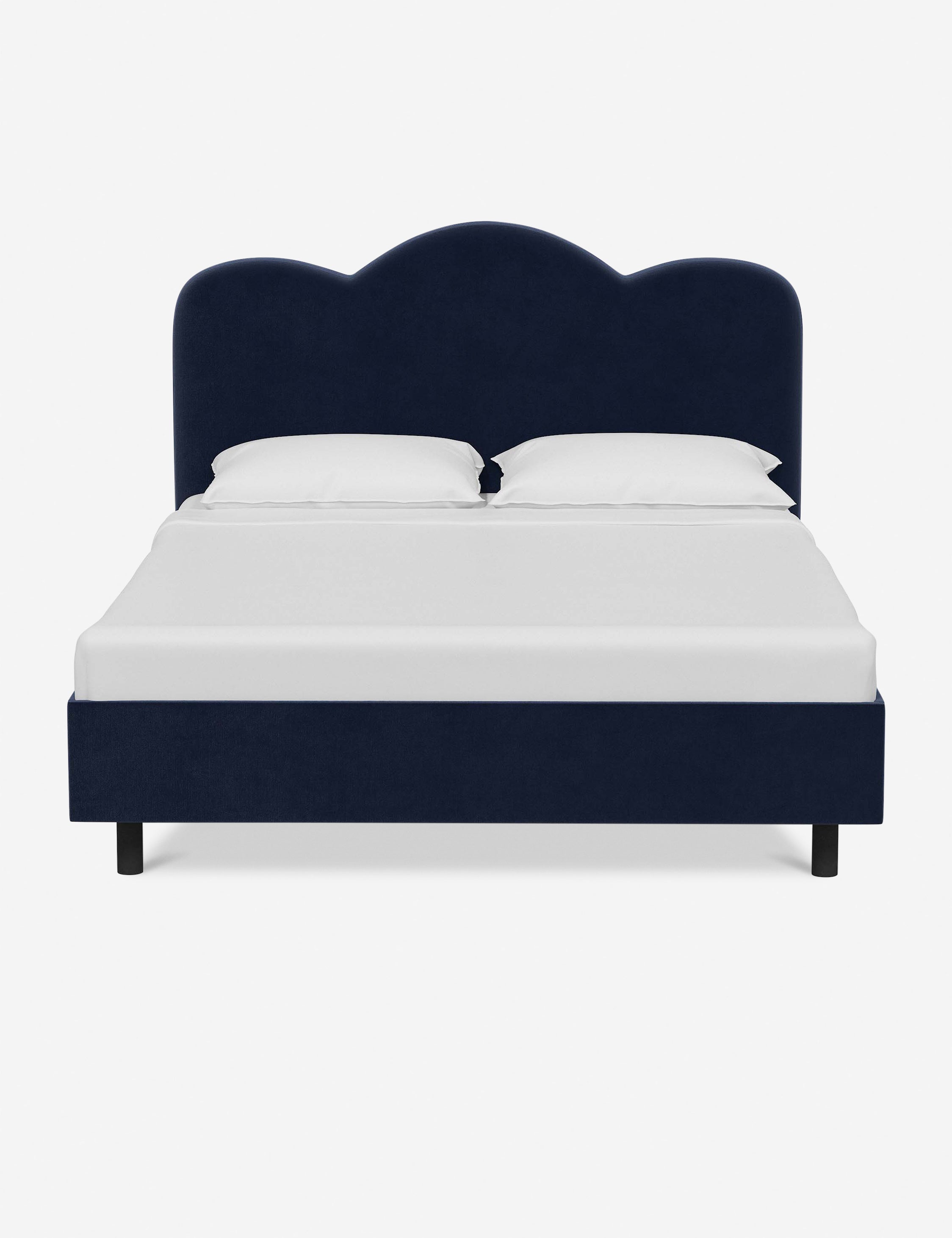 Lit plateforme - La forme est un excellent moyen d'apporter de la variété avec une touche personnelle à la conception de votre chambre