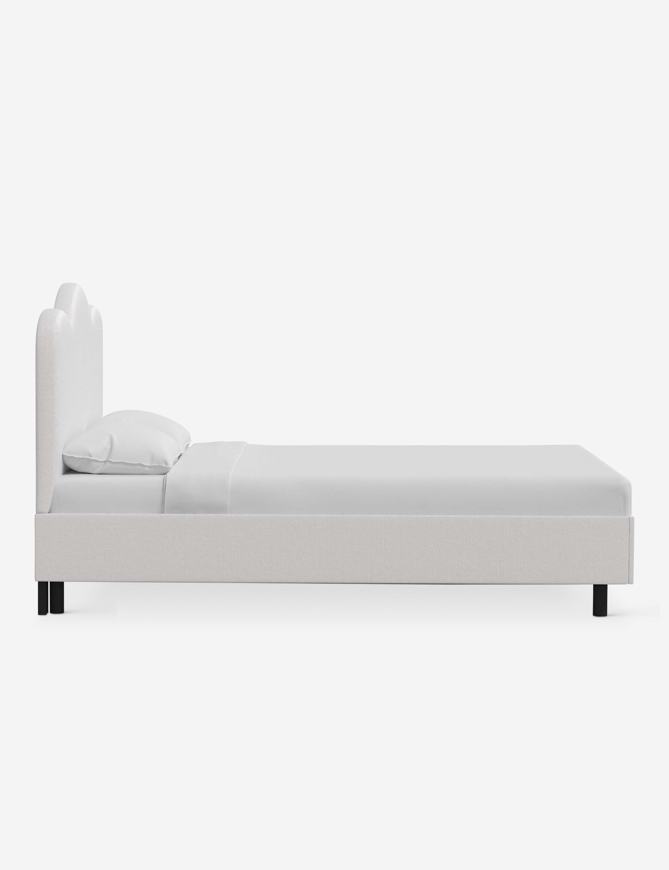 Lit plateforme - La forme est un excellent moyen d'apporter de la variété avec une touche personnelle à la conception de votre chambre