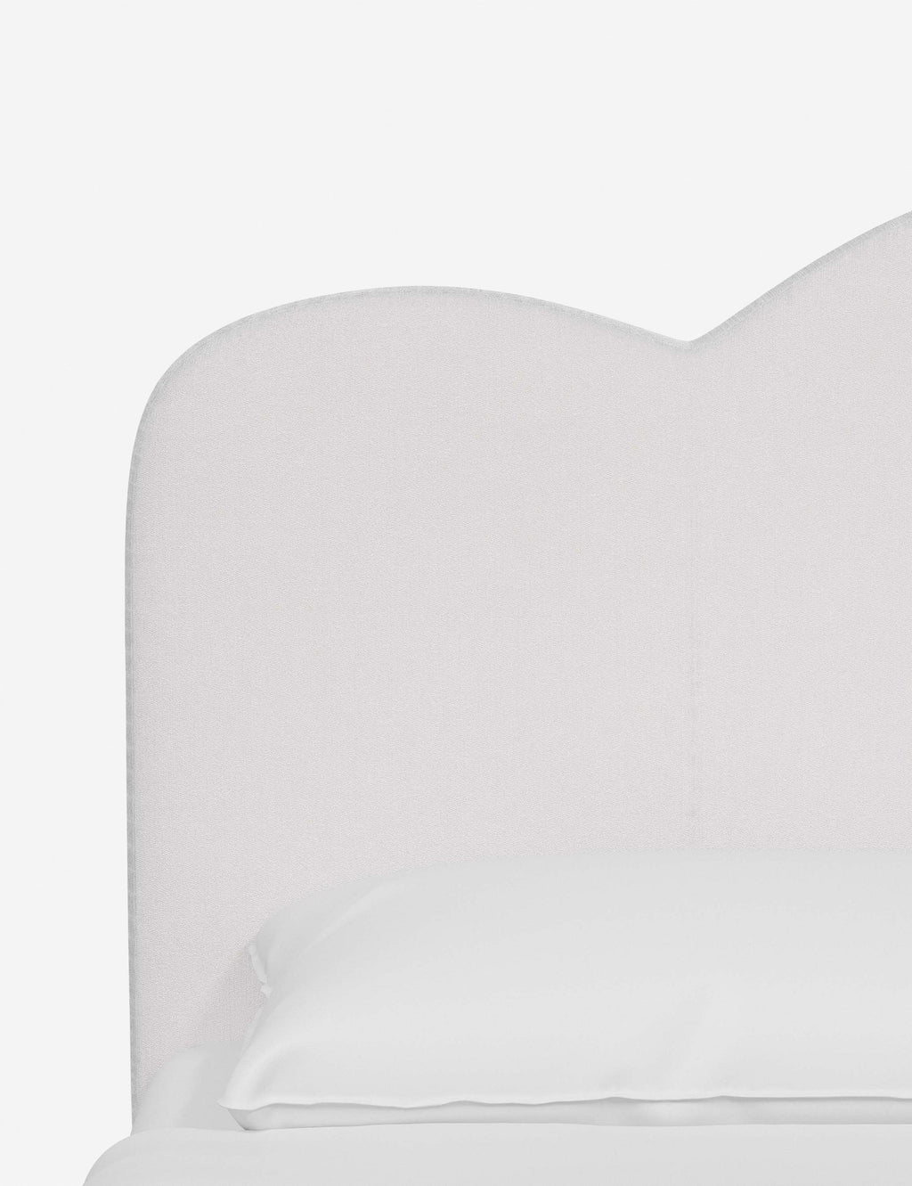 Lit plateforme - La forme est un excellent moyen d'apporter de la variété avec une touche personnelle à la conception de votre chambre