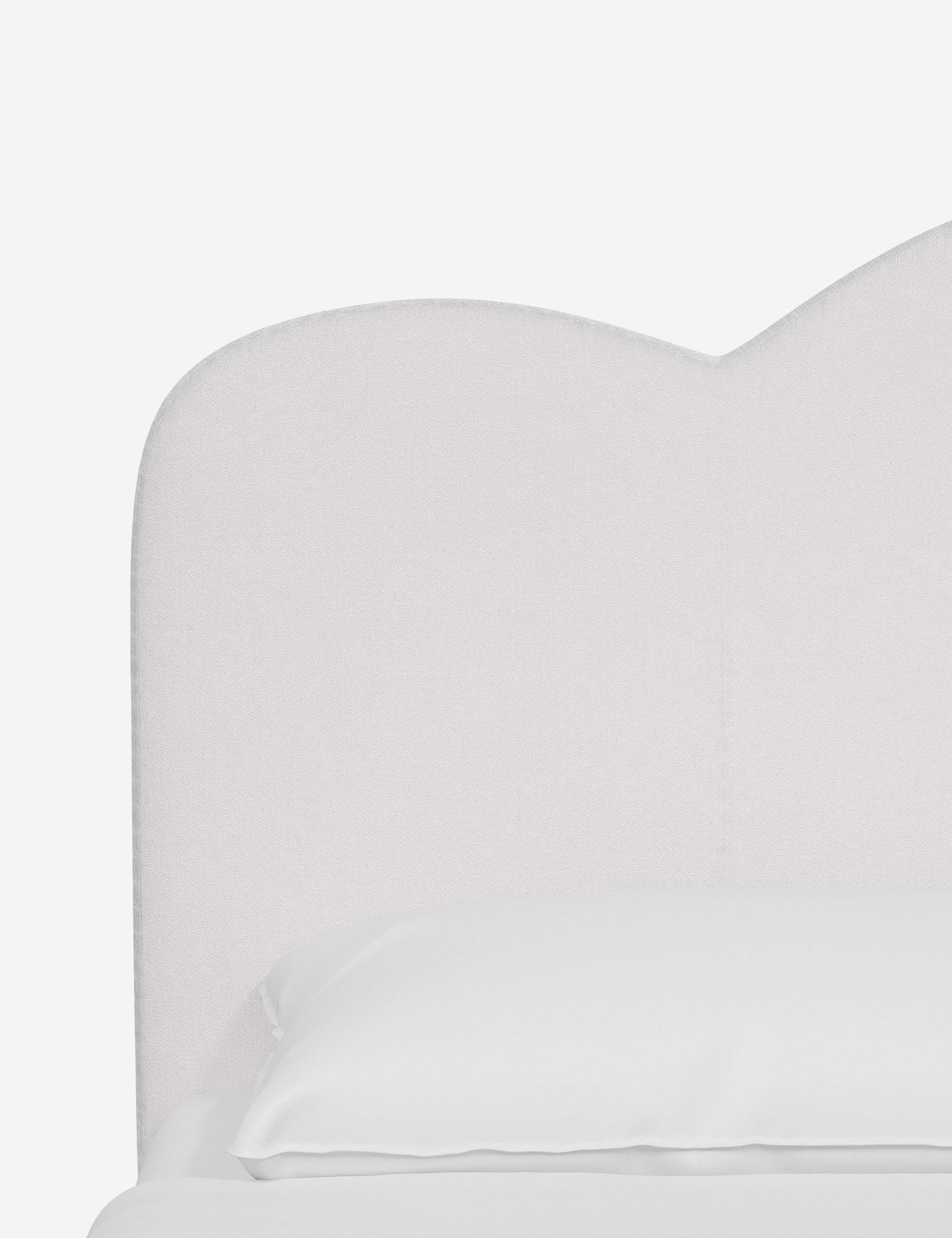 Lit plateforme - La forme est un excellent moyen d'apporter de la variété avec une touche personnelle à la conception de votre chambre