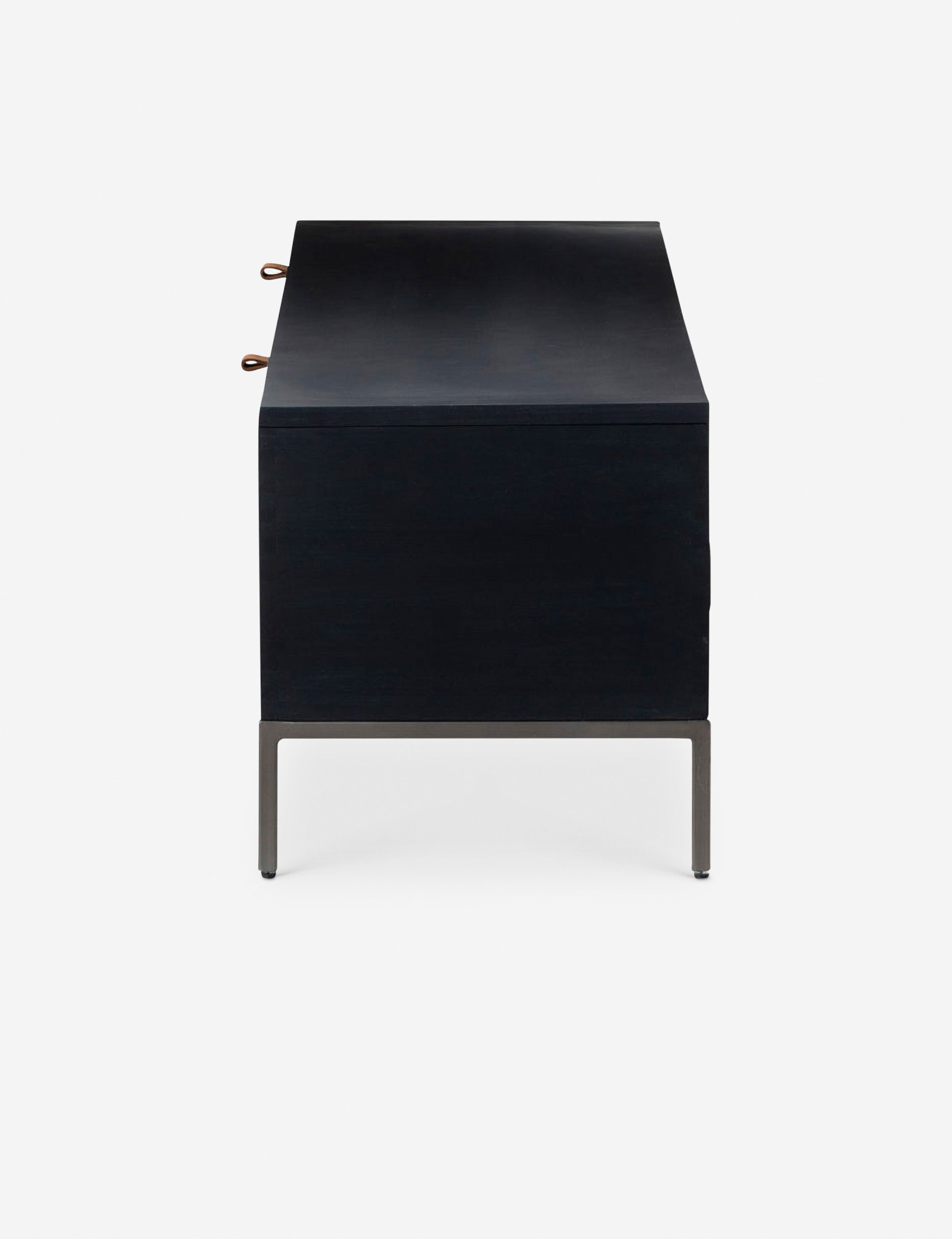 Banc – Mettez de l'ordre dans votre pièce à vivre ou votre entrée (avec une organisation optimale) grâce à ce banc-coffre élégant