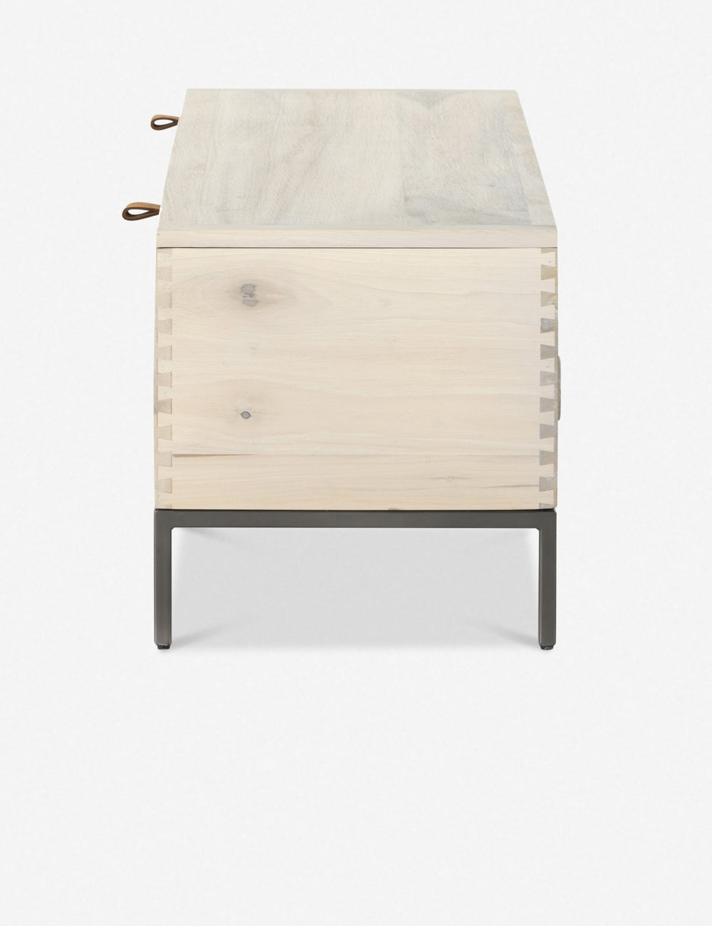 Banc – Mettez de l'ordre dans votre pièce à vivre ou votre entrée (avec une organisation optimale) grâce à ce banc-coffre élégant