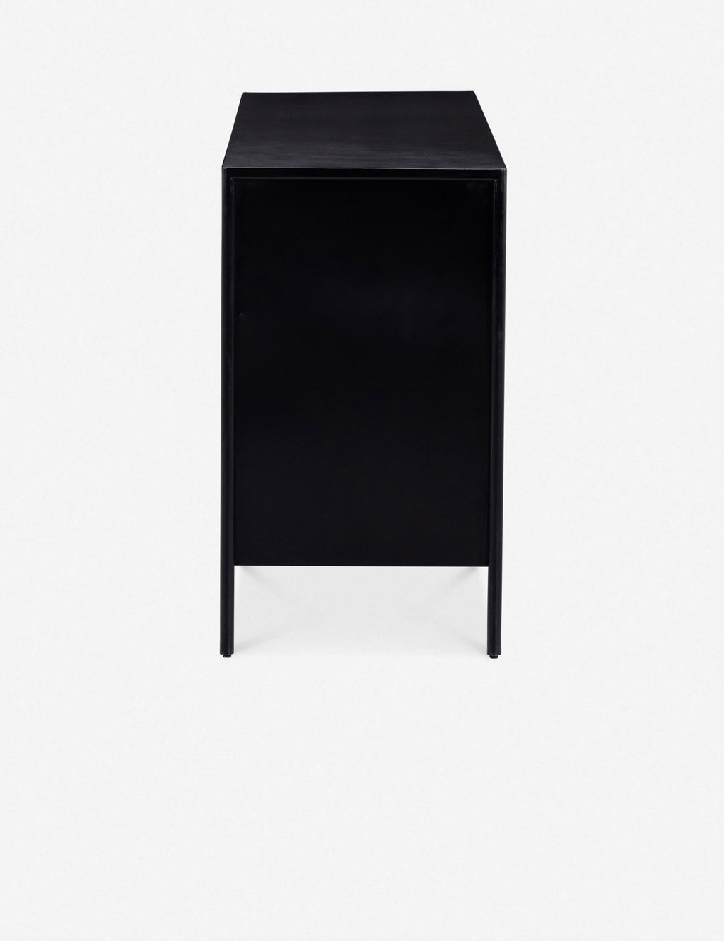 Commode 8 tiroirs - Fer finition noire, au profil épuré, et dotée de ferrures en bronze pour un look industriel propre et soigné avec