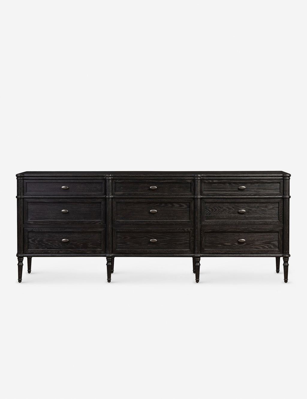 Commode à 9 tiroirs - Le style traditionnel rencontre l'attrait moderne dans cette commode d'inspiration européenne vintage