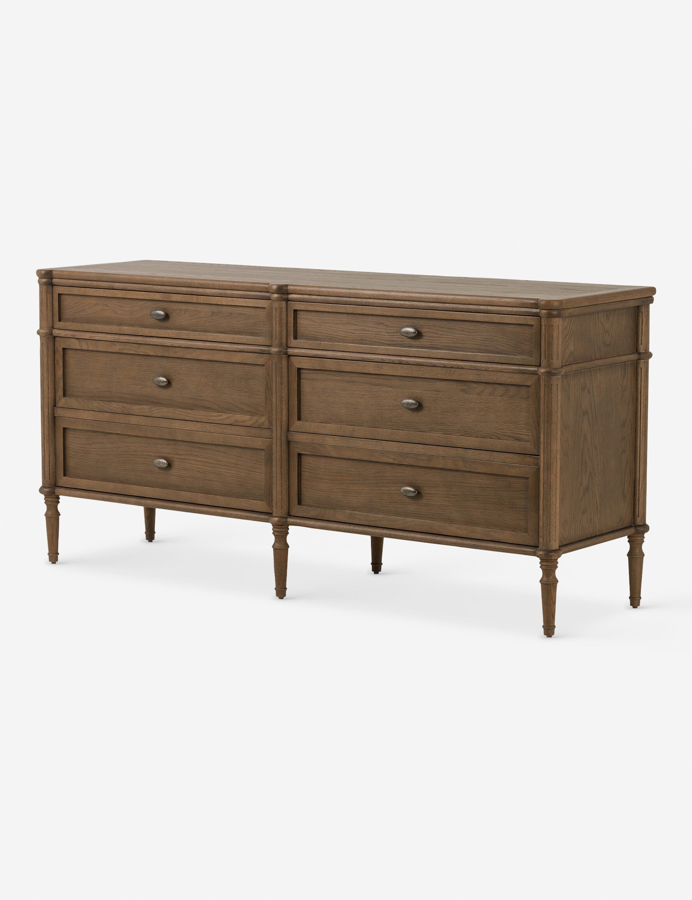 Commode à 6 tiroirs - Le style traditionnel rencontre l'attrait moderne dans cette commode d'inspiration européenne vintage