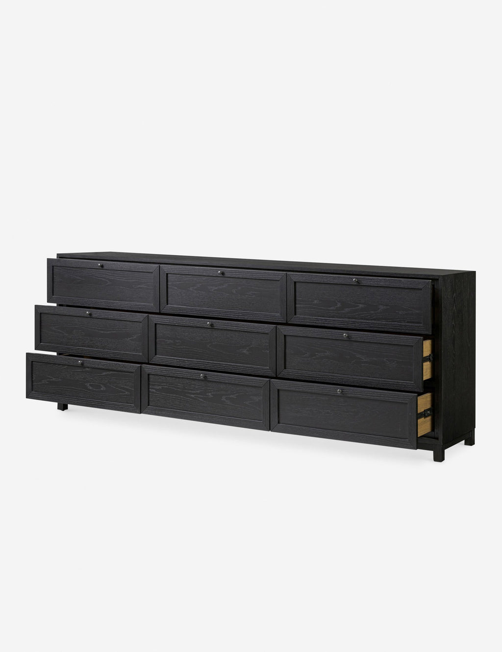 Commode à 9 tiroirs - Une commode de transition revêtue de chêne pour un impact intemporel