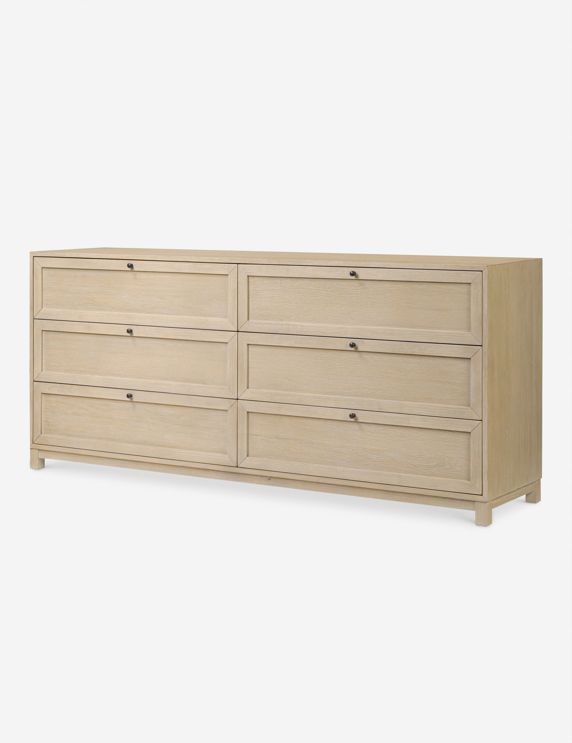 Commode à 6 tiroirs – Une commode de transition revêtue de chêne pour un impact intemporel