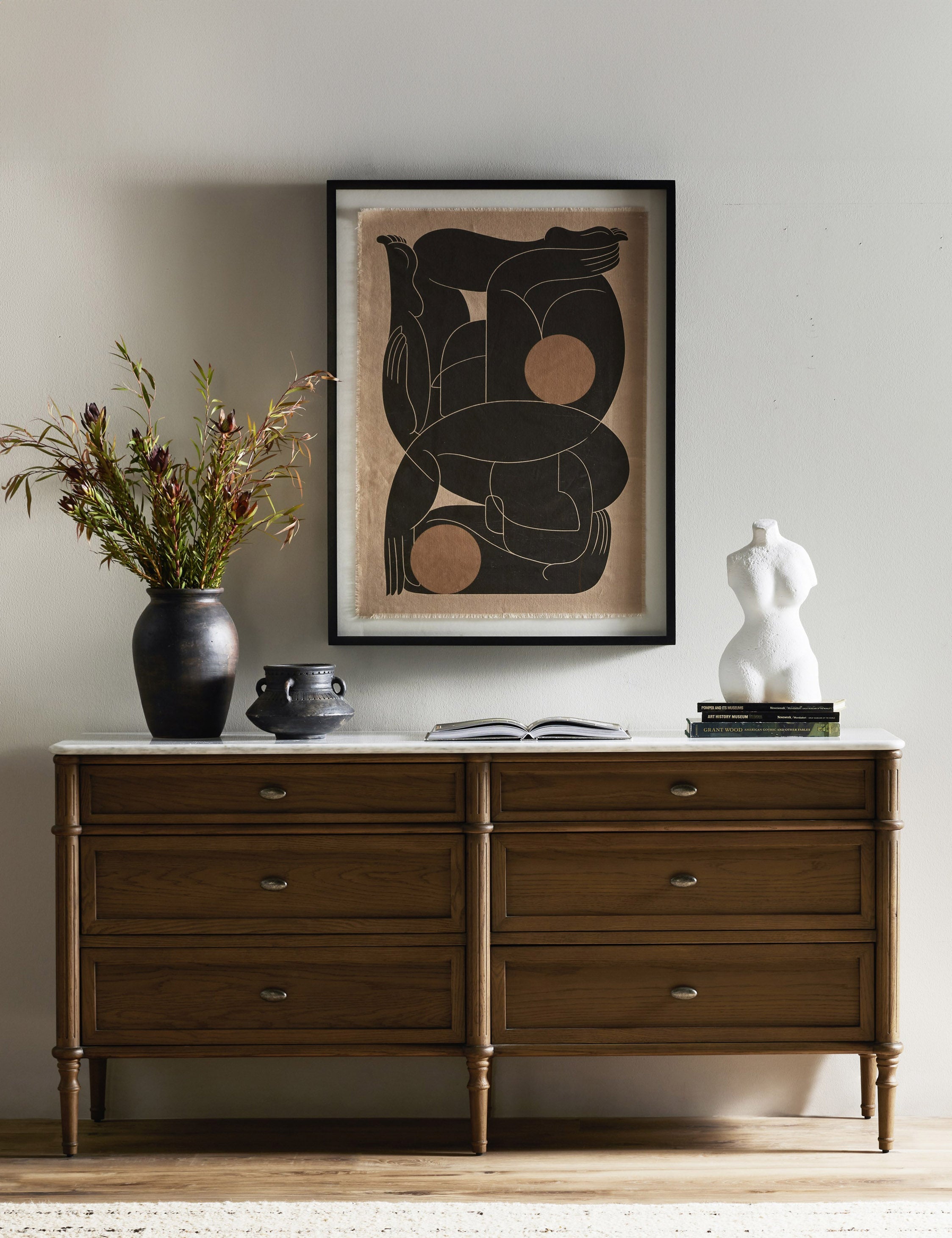 Commode à 6 tiroirs - Le style traditionnel rencontre l'attrait moderne dans cette commode d'inspiration européenne vintage