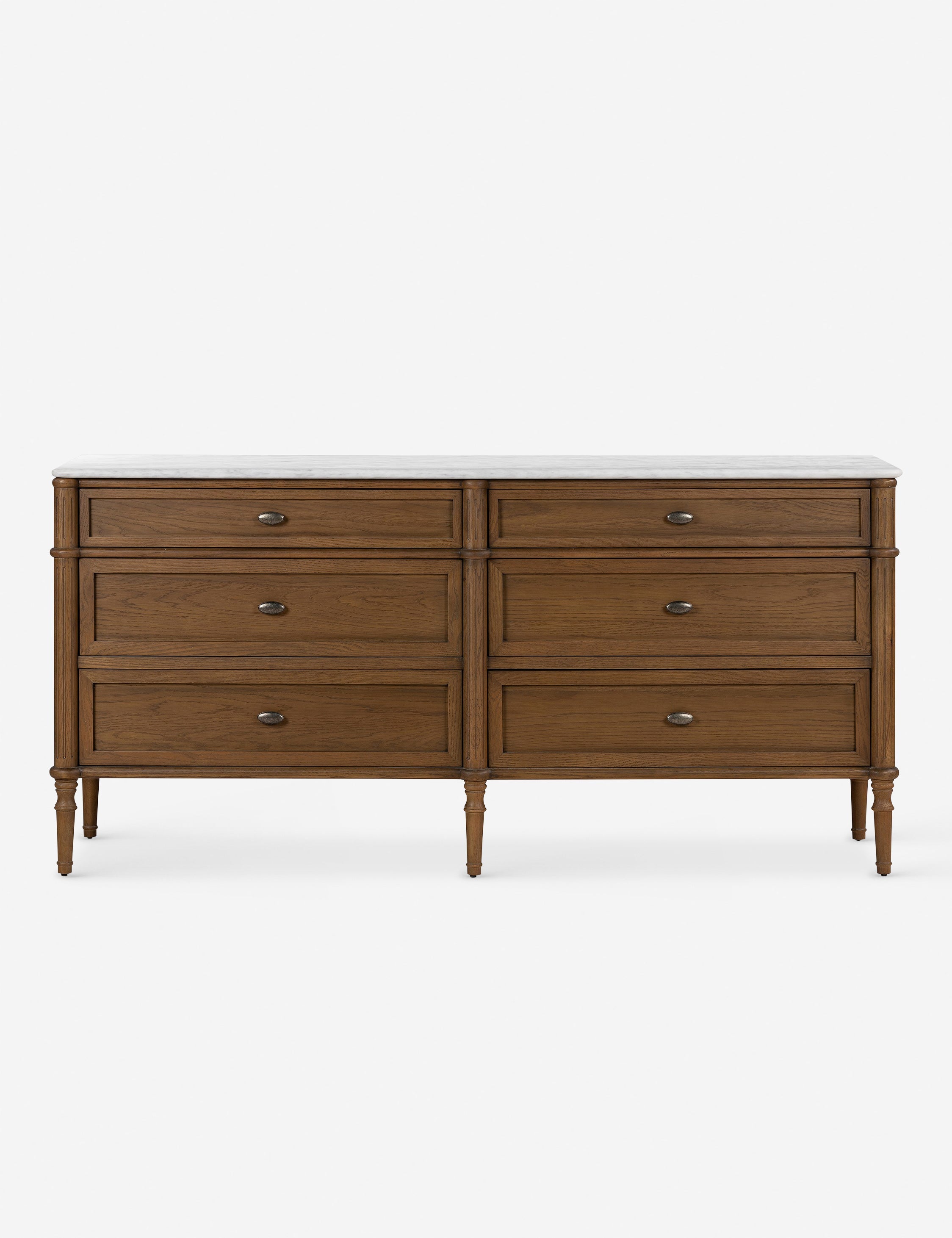Commode à 6 tiroirs - Le style traditionnel rencontre l'attrait moderne dans cette commode d'inspiration européenne vintage