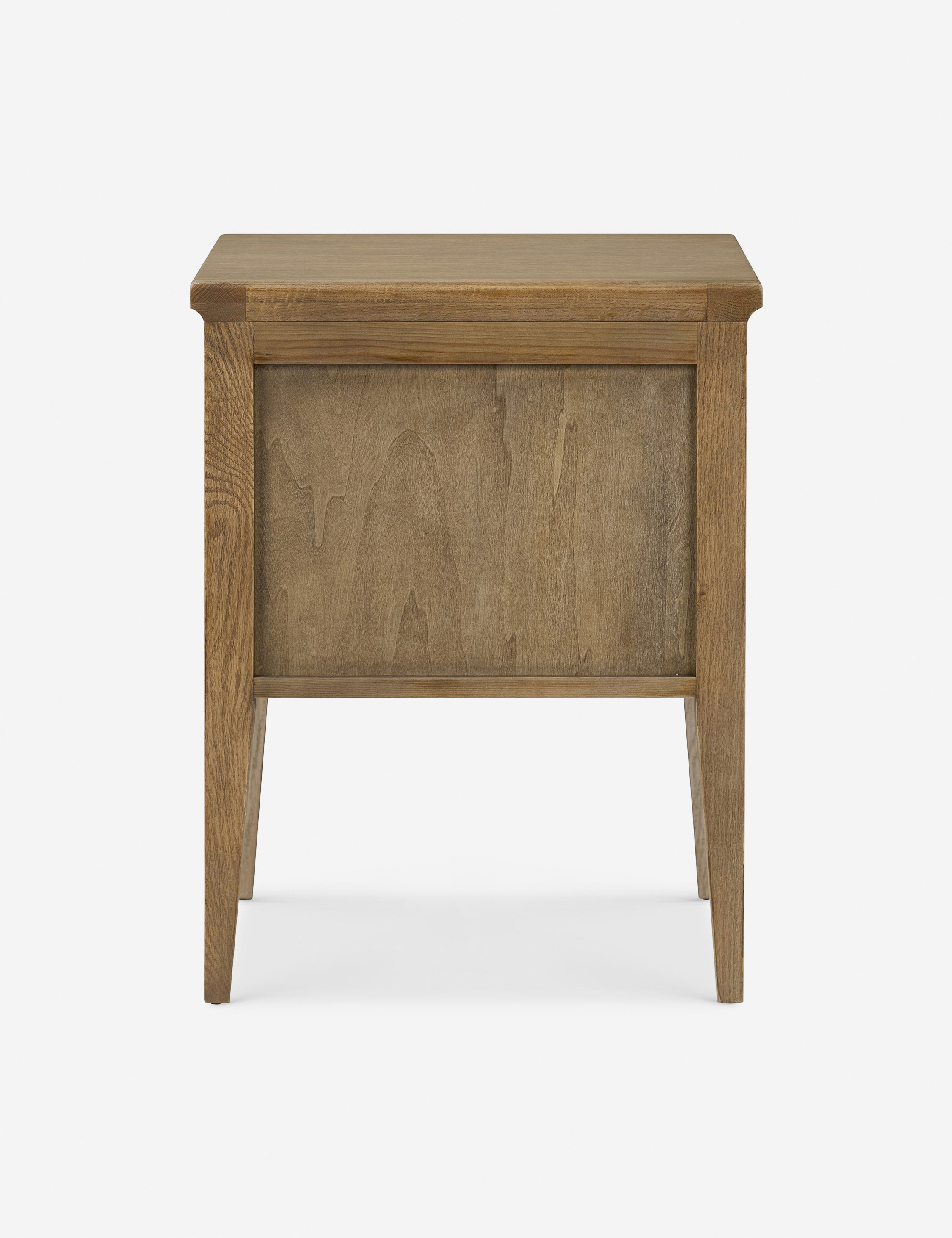 Table de chevet - apporte son savoir-faire exceptionnel à une collection intemporelle ancrée dans