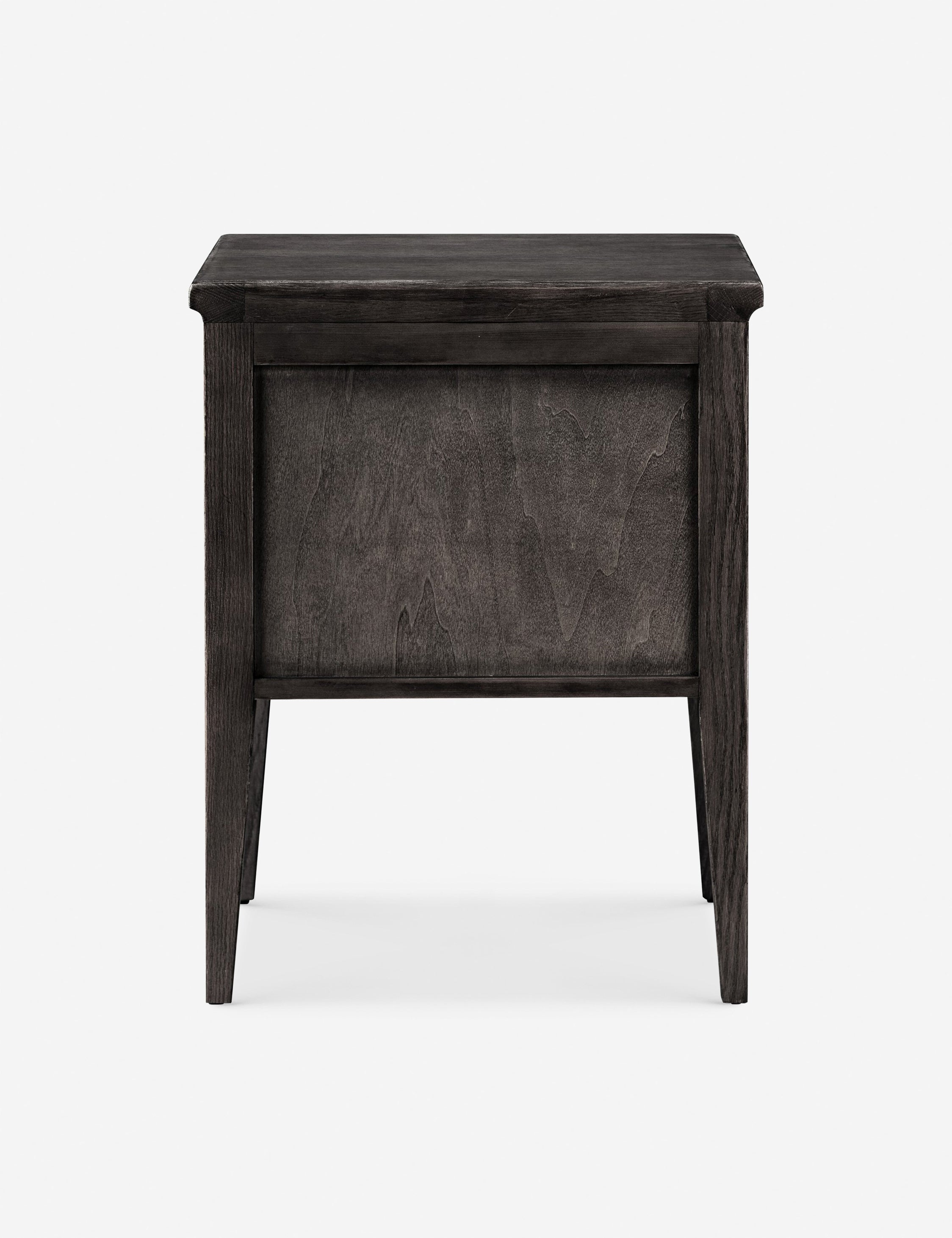 Table de chevet - apporte son savoir-faire exceptionnel à une collection intemporelle ancrée dans