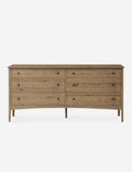 Commode - Le chêne fumé et les lignes épurées confèrent à cette commode un aspect raffiné et la chaleur naturelle du grain du bois