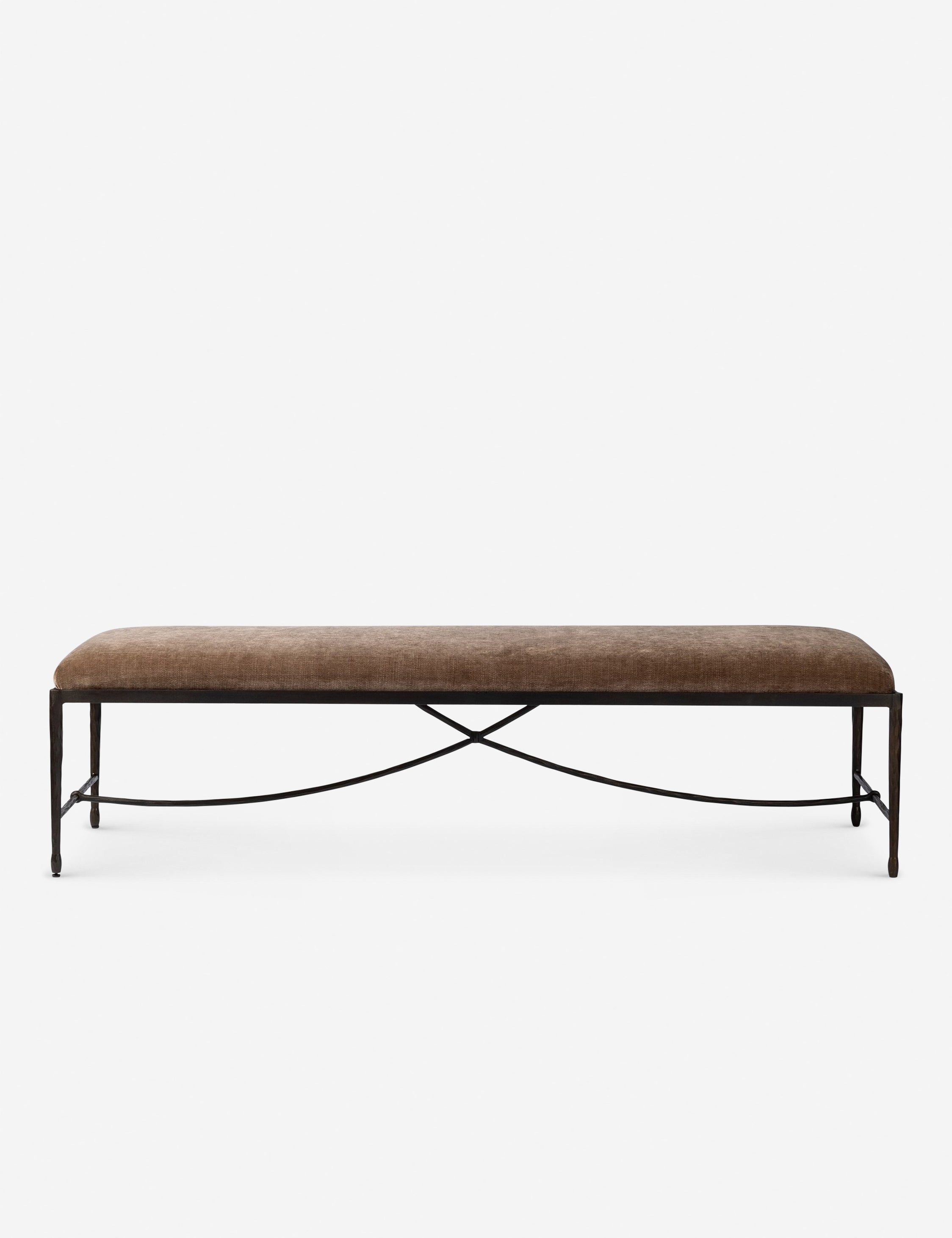 Banc - allie la facilité de transition au style Art Déco dans une silhouette élégante et épurée