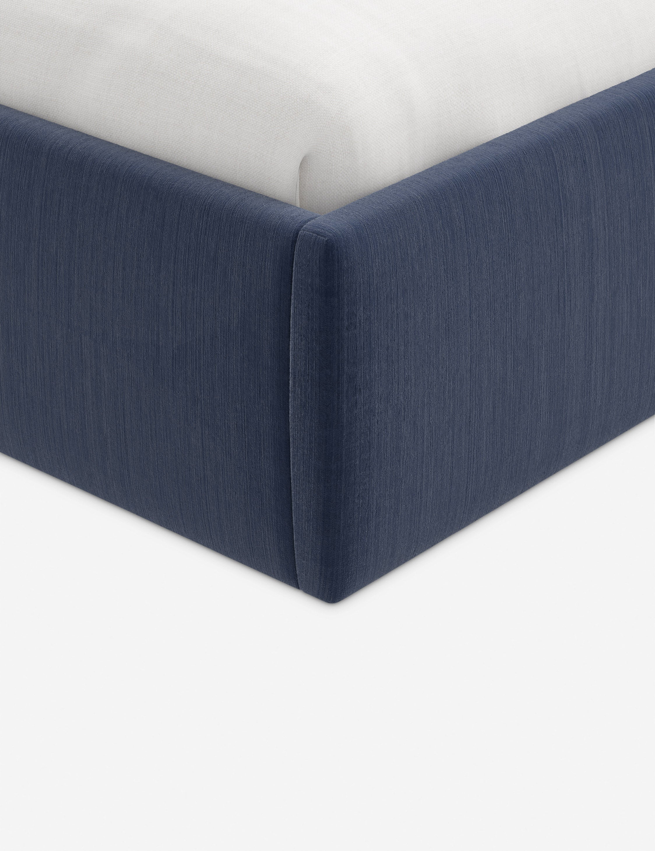 Lit Plateforme - Affirmez votre style dans votre chambre avec ce lit plateforme unique