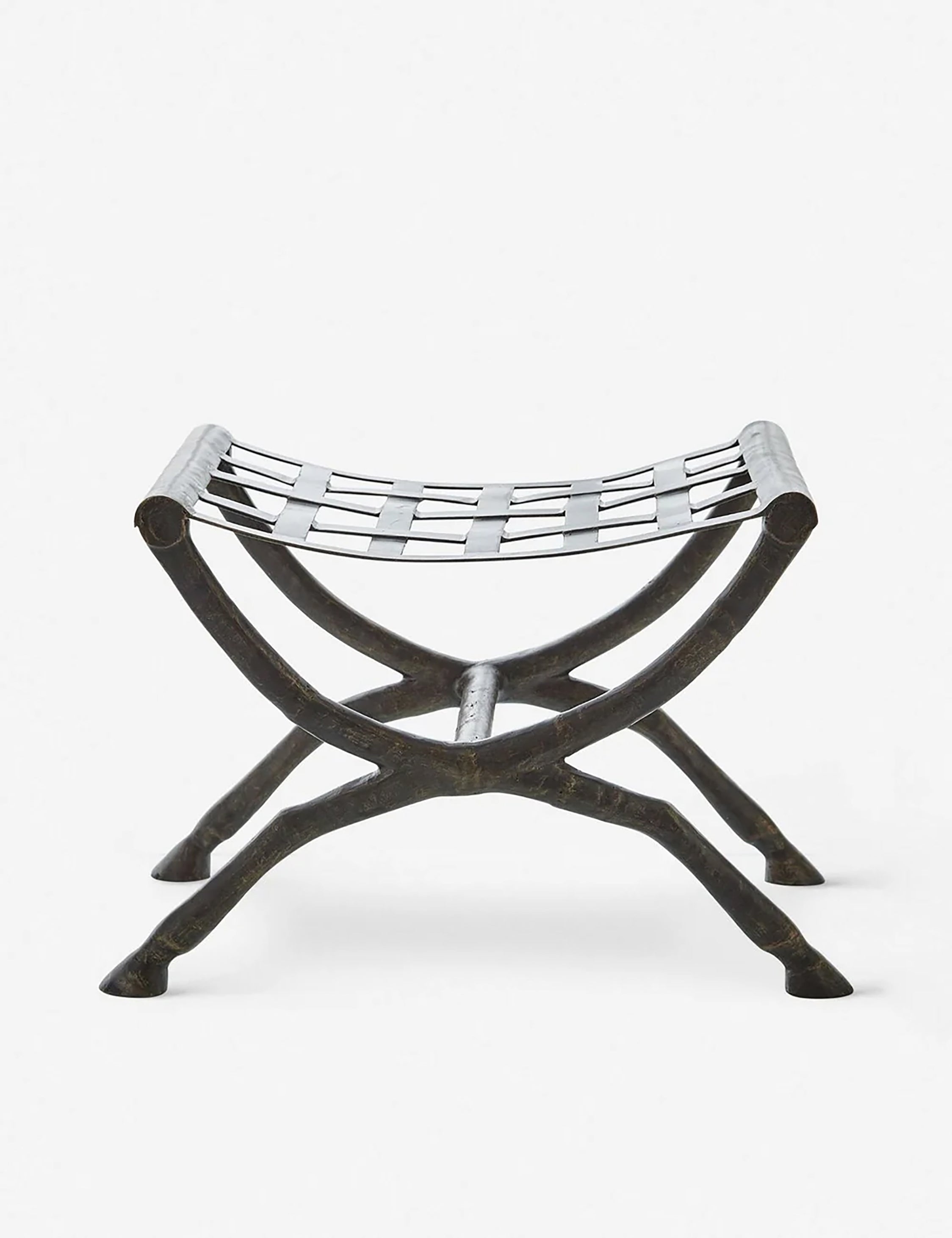 Banc - Adoptez le style du milieu du siècle avec ce banc inspiré du monde équestre.