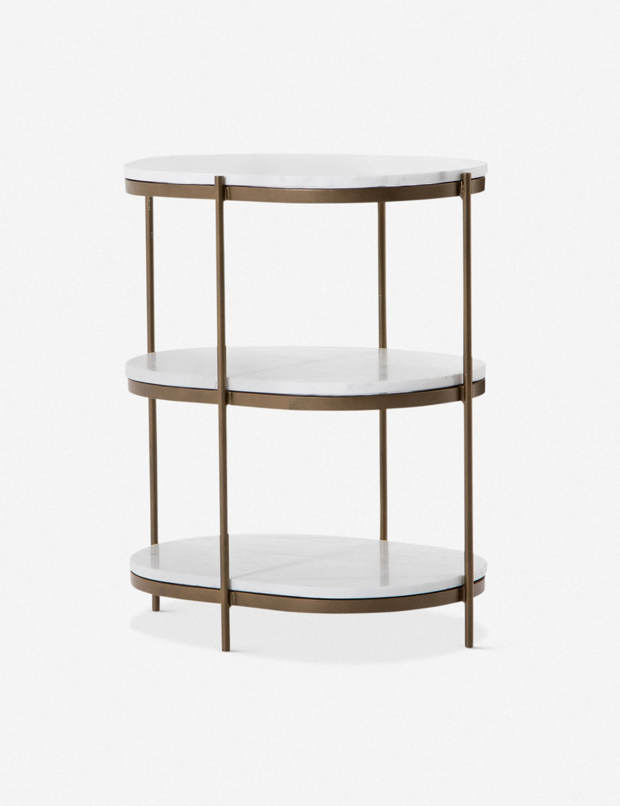 Table de chevet - Alliant le charme d'inspiration vintage au luxe moderne, cette table de chevet à trois niveaux apporte une touche sophistiquée à votre chambre