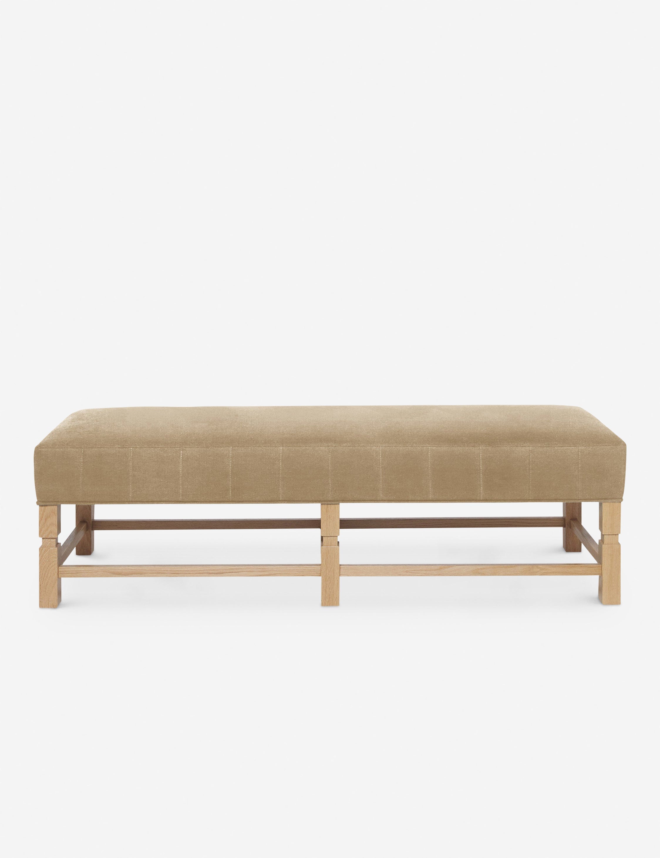 Banc – Alliant un style sur mesure à des matériaux classiques, ce banc rembourré est l'incarnation du confort intemporel.
