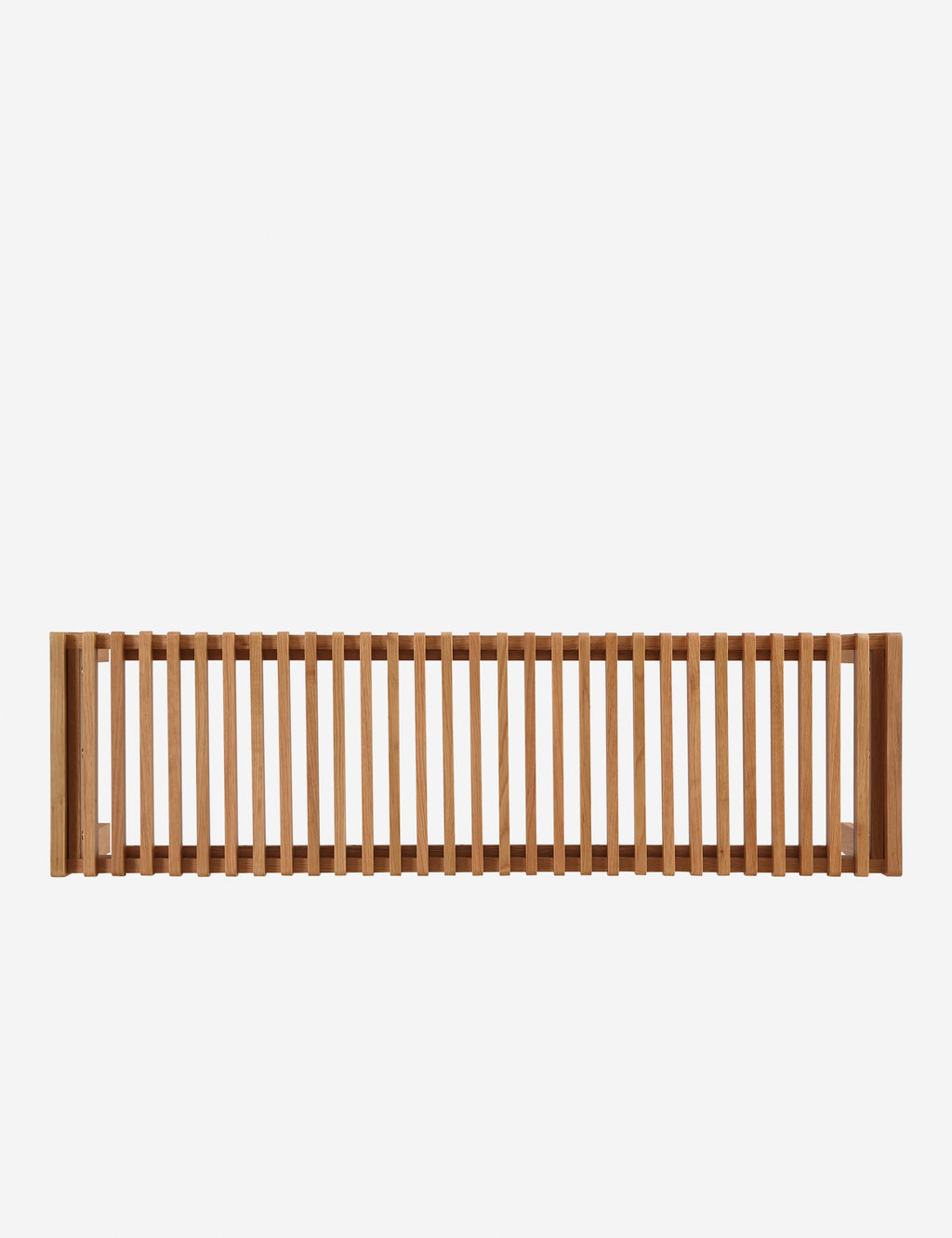 Banc - Apportez une chaleur naturelle et texturée à la pièce avec ce banc polyvalent.