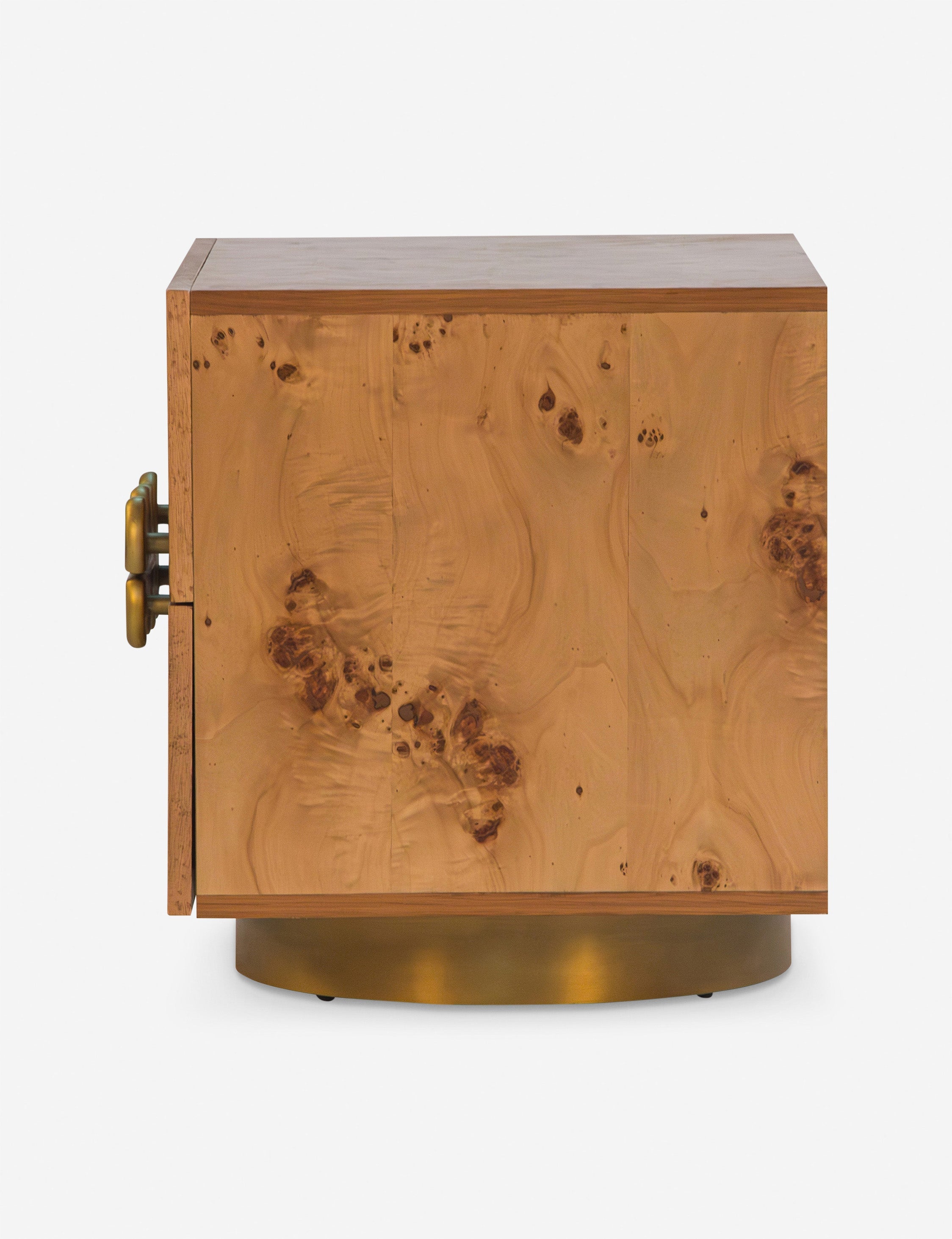 Table de chevet - Le bois de loupe apporte du caractère à cette table de chevet moderne.