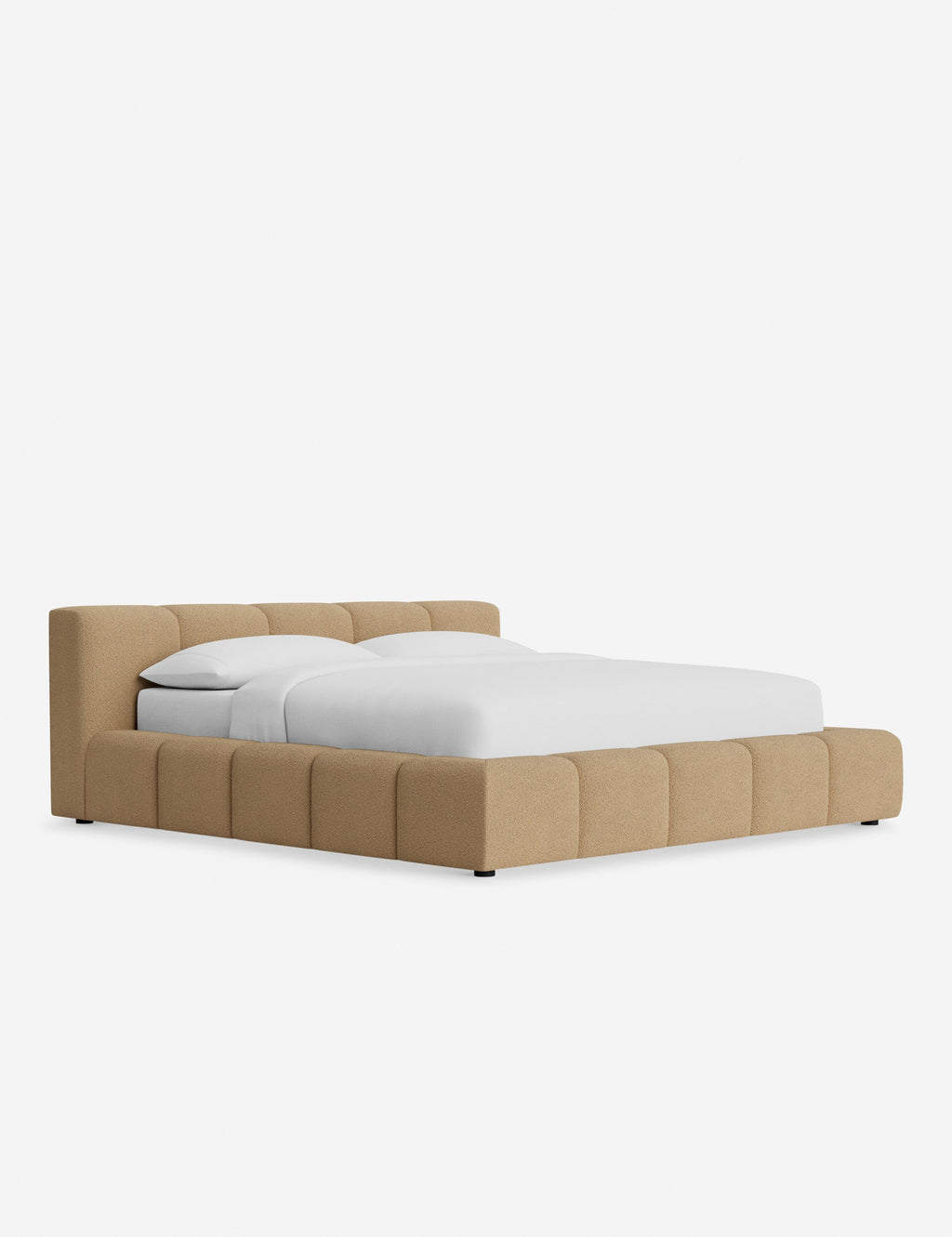 Lit plateforme - Une tête de lit et un pied de lit bas et carrés confèrent unité et équilibre à notre lit