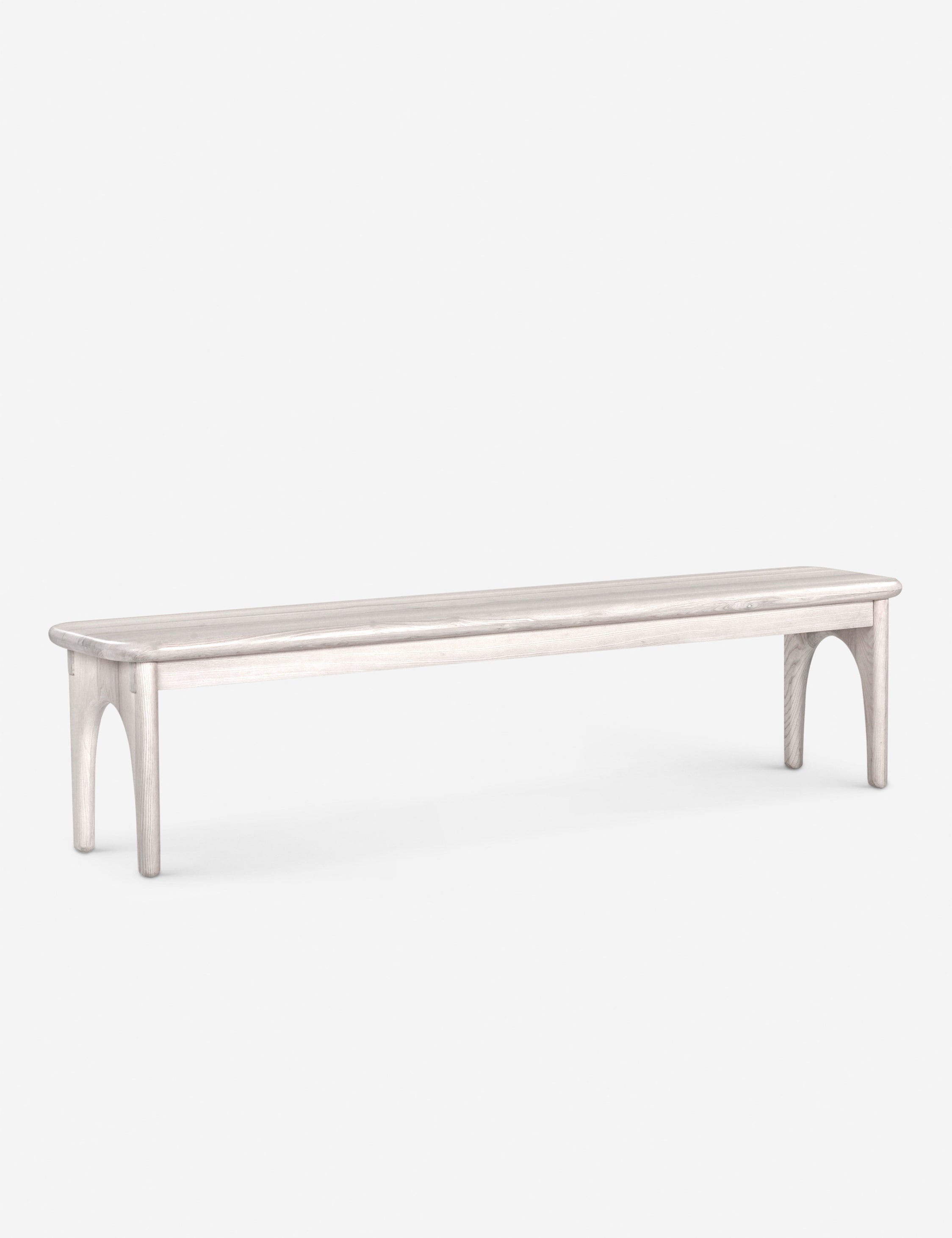 Banc - Des lignes architecturales et des bords arrondis confèrent à ce banc en bois de frêne un attrait doux et rustique.