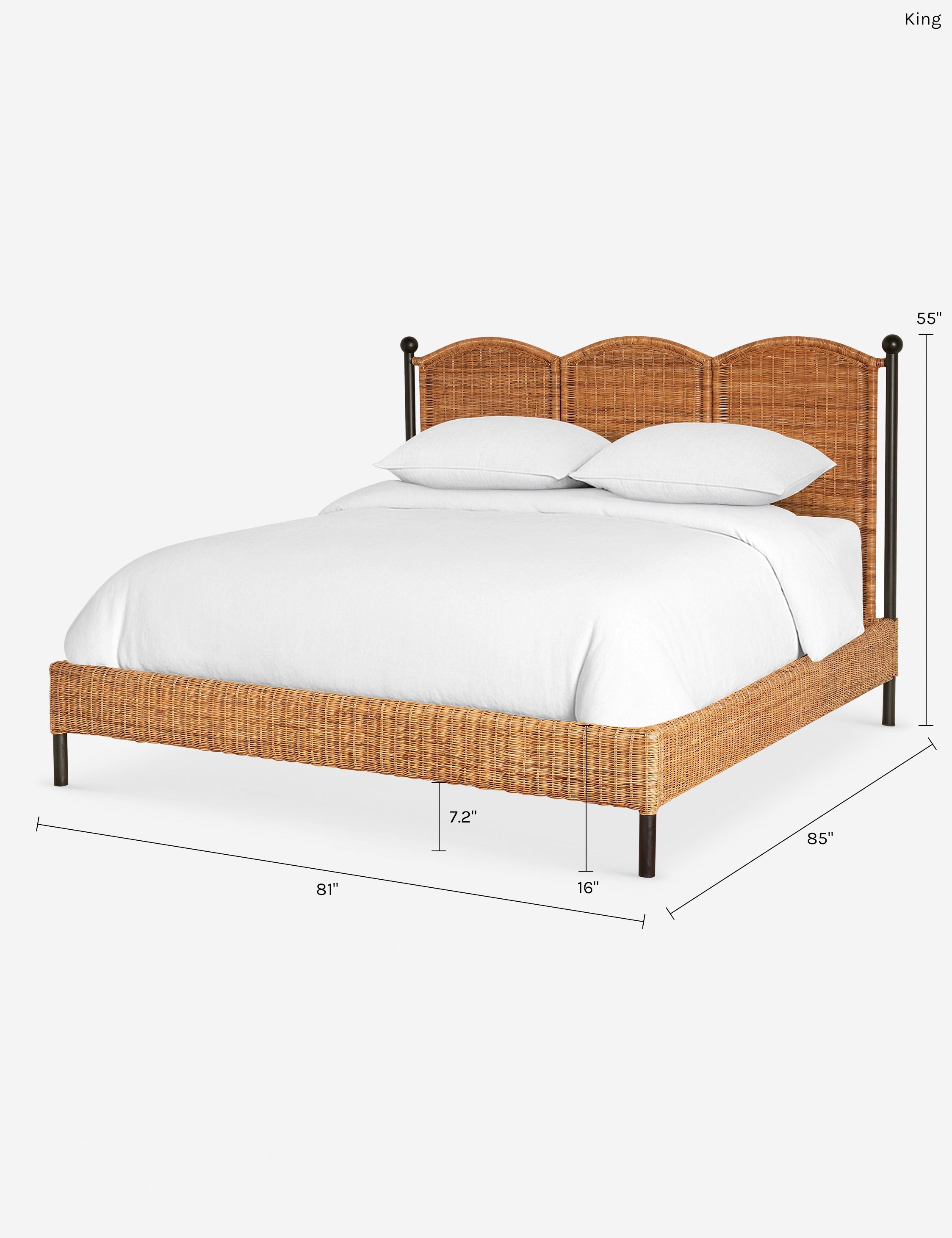 Lit plateforme - Le lit plateforme Bonnet s'inspire de la vannerie provençale, alliant la chaleur rustique à un style raffiné.