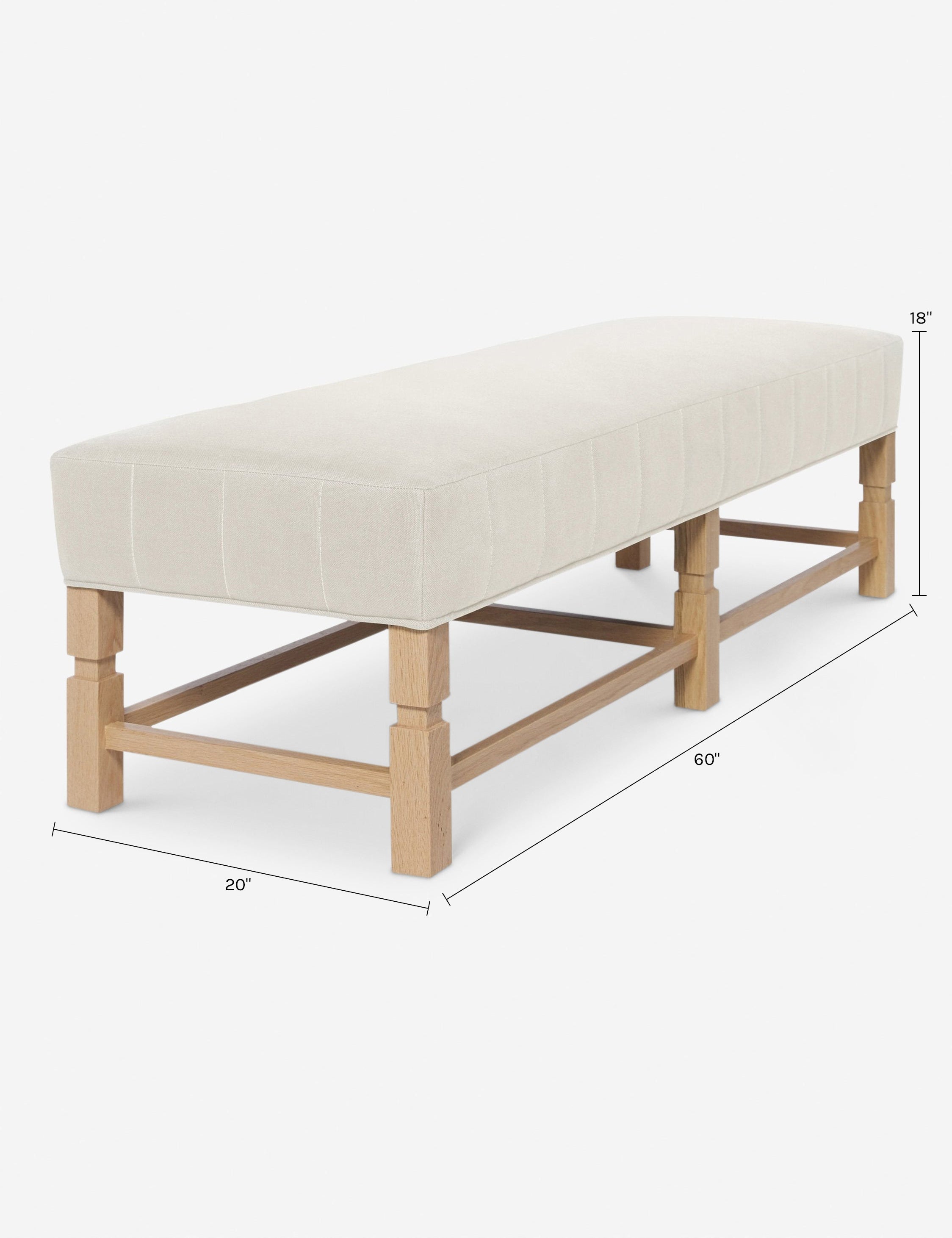 Banc – Alliant un style sur mesure à des matériaux classiques, ce banc rembourré est l'incarnation du confort intemporel.