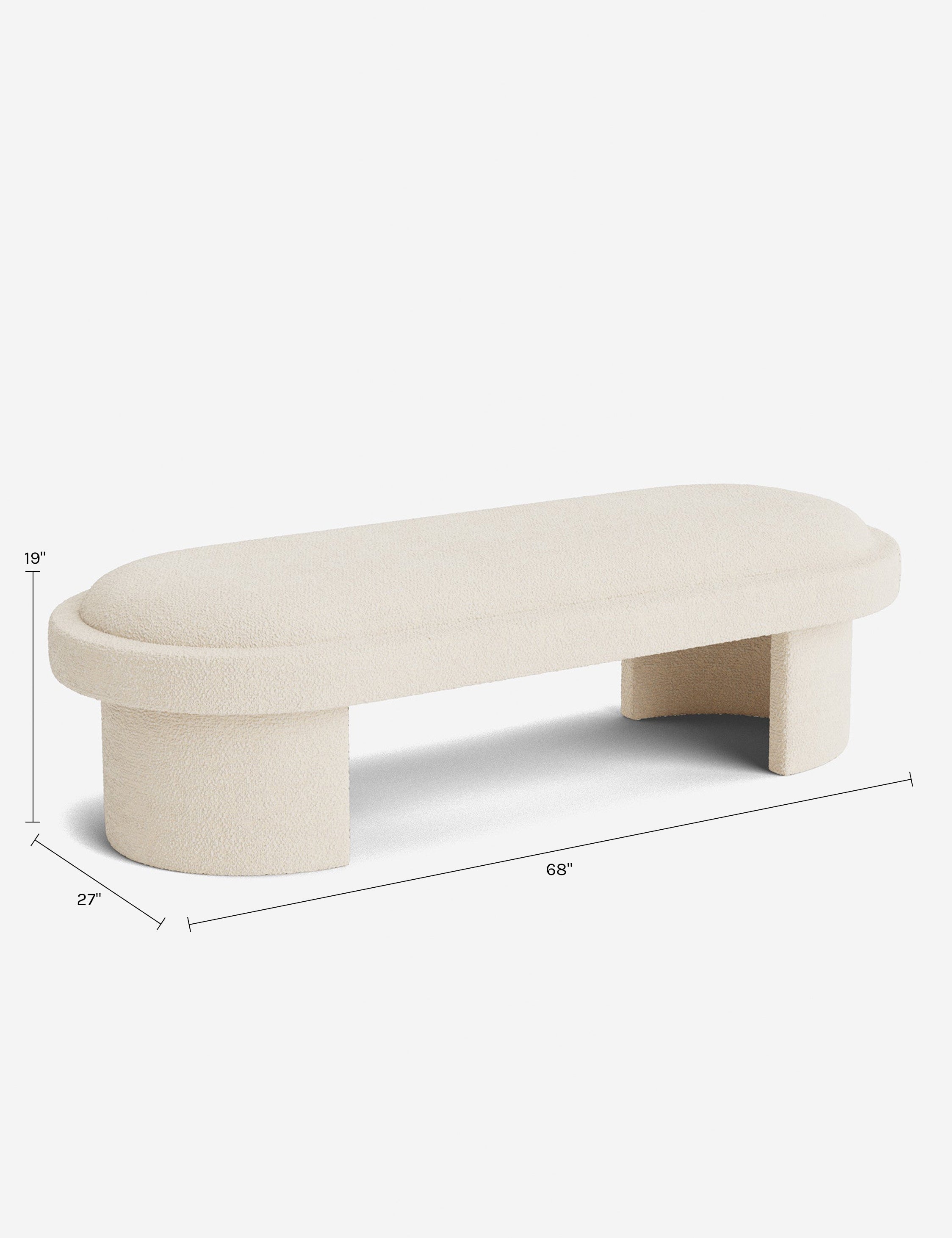 Banc - Une simplicité sculpturale définit le banc, dont l'assise capitonnée et les pieds incurvés offrent un moment d'architecture discrète