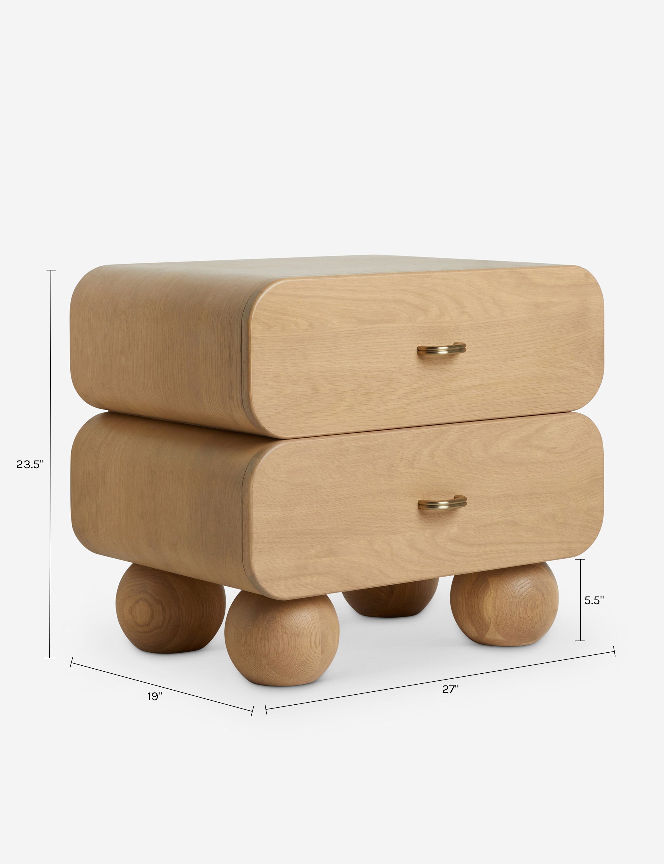 Table de chevet - Une géométrie douce définit notre table de chevet Barberi, apportant une chaleur sculpturale à la chambre à coucher