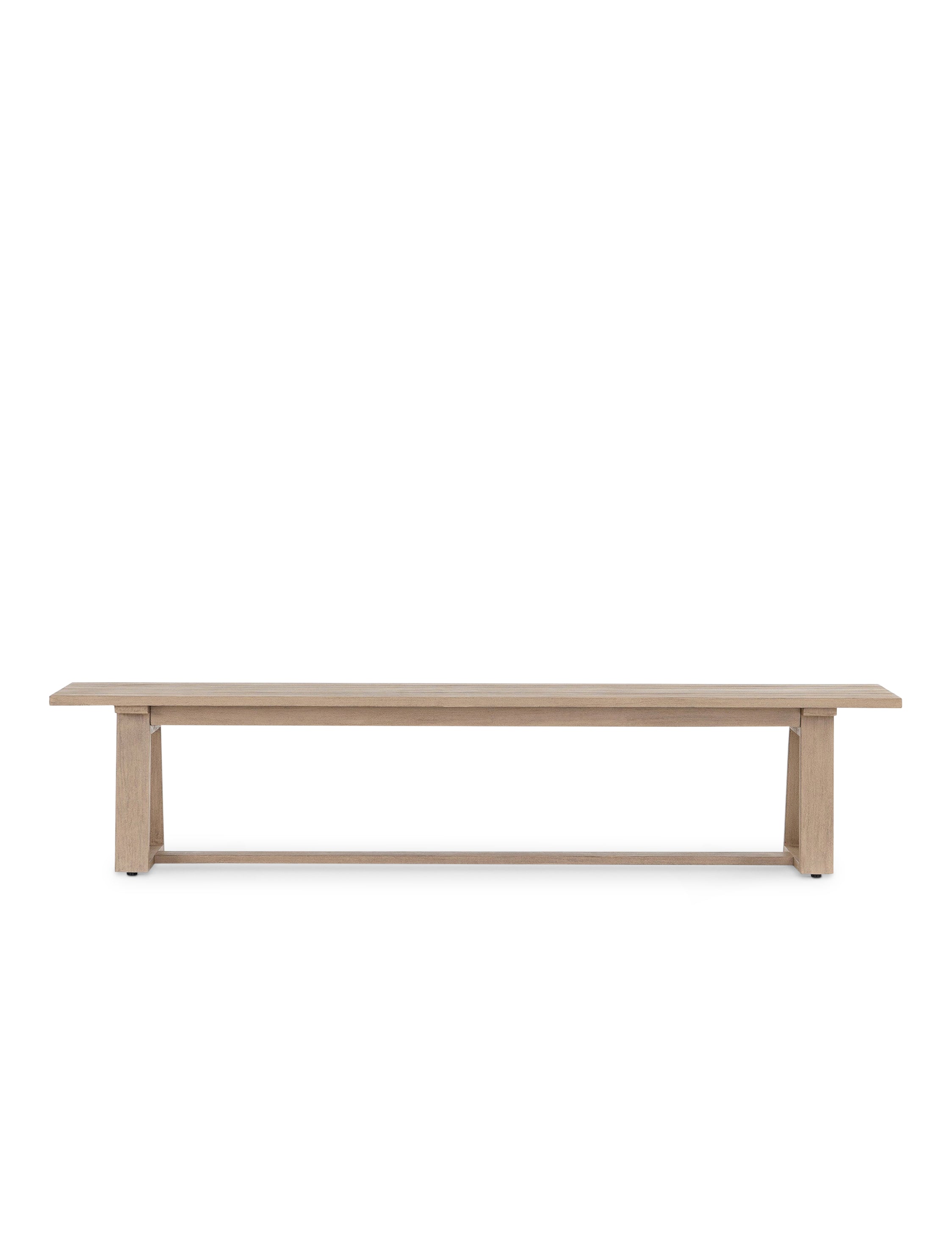 / Banc d'extérieur - Les lignes épurées et angulaires de ce banc évoquent une simplicité scandinave chaleureuse.