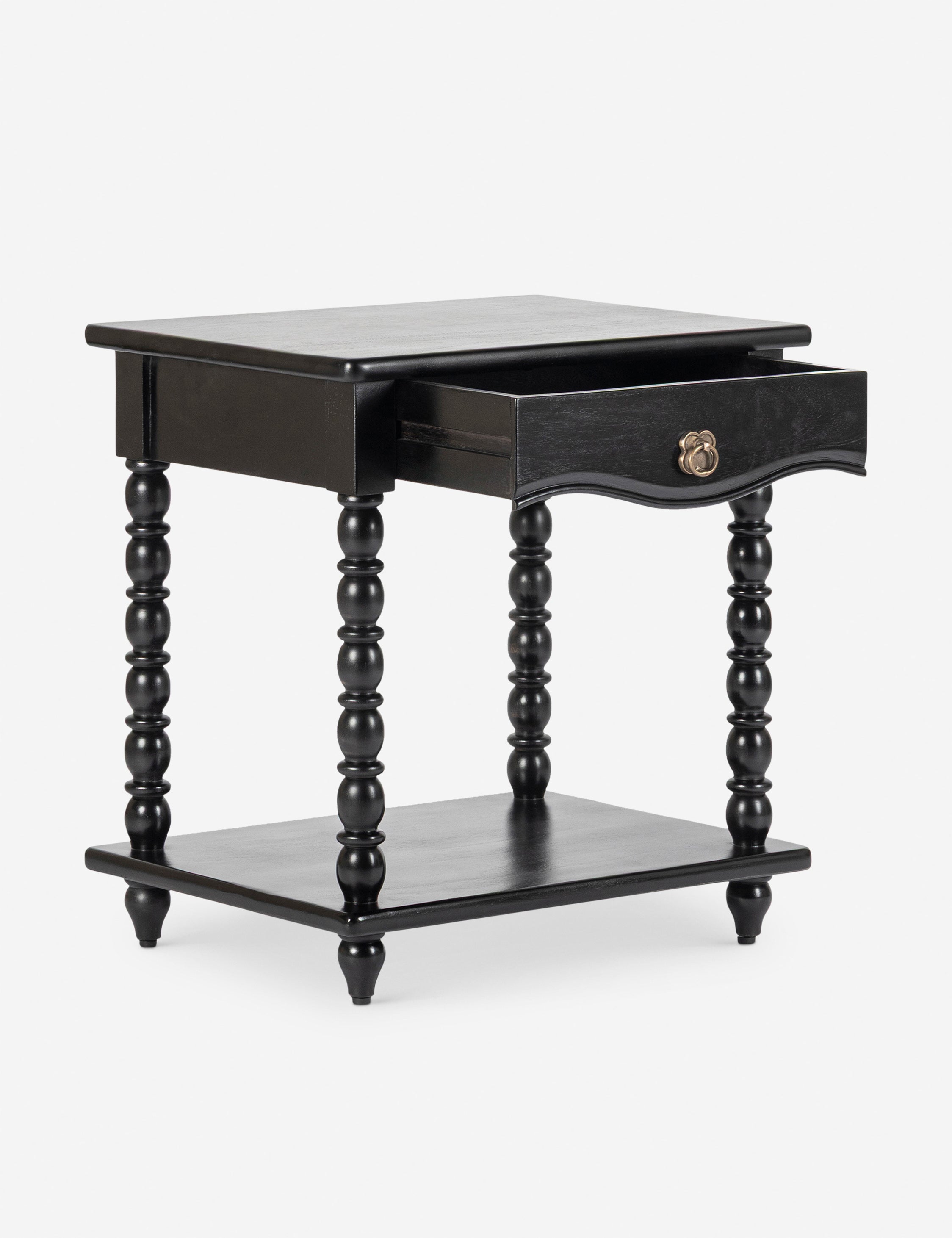 Table de chevet - Nous aimons le design à balustres