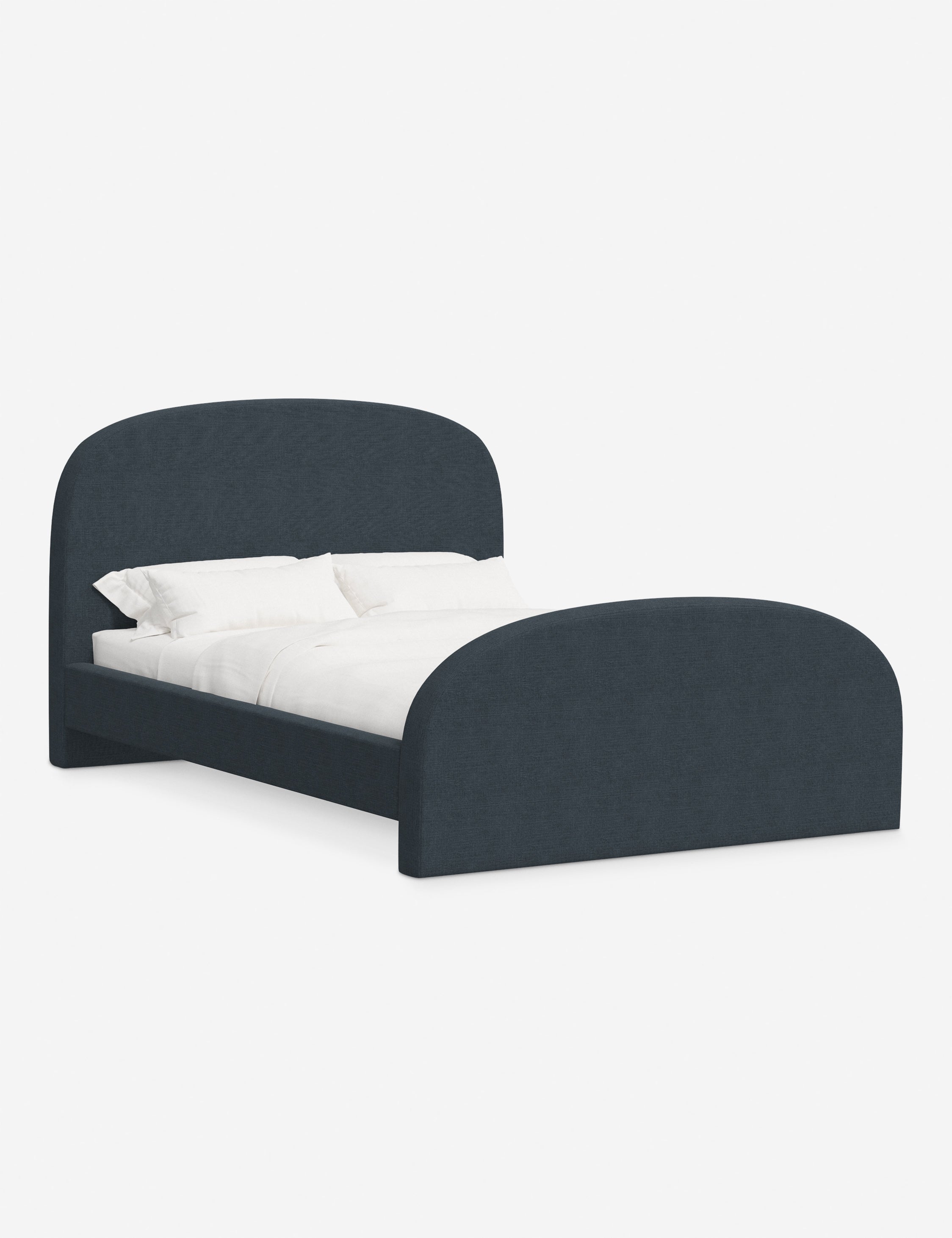 Lit plateforme - Le lit plateforme Bescond offre un confort ancré grâce à sa silhouette douce