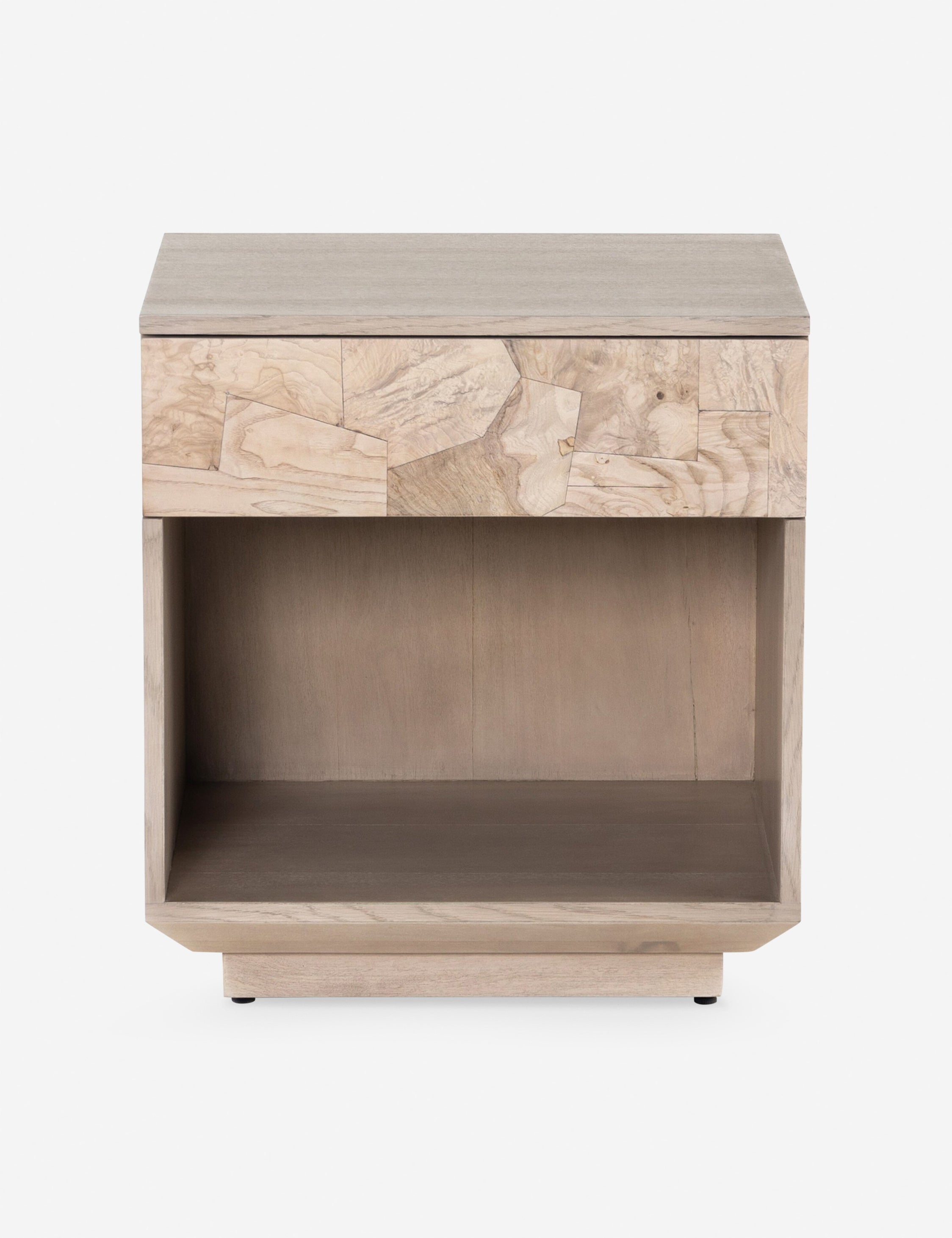 Table de chevet - Transformez l'esthétique de votre chambre avec cette table de chevet unique et fabriquée à la main, dotée d'un tiroir en patchwork organique, le tout découpé et