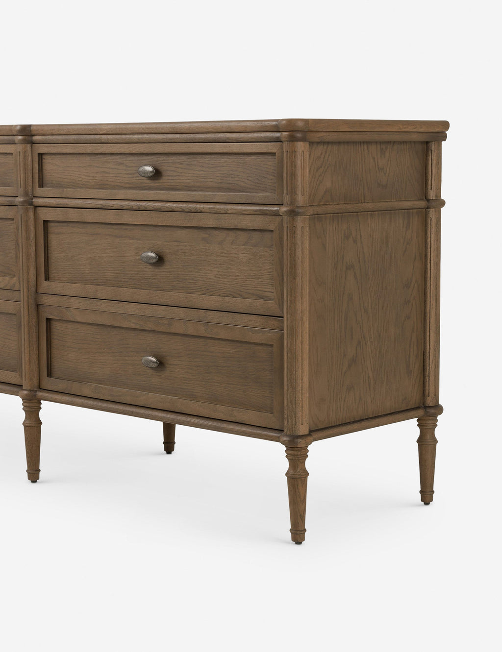 Commode à 6 tiroirs - Le style traditionnel rencontre l'attrait moderne dans cette commode d'inspiration européenne vintage