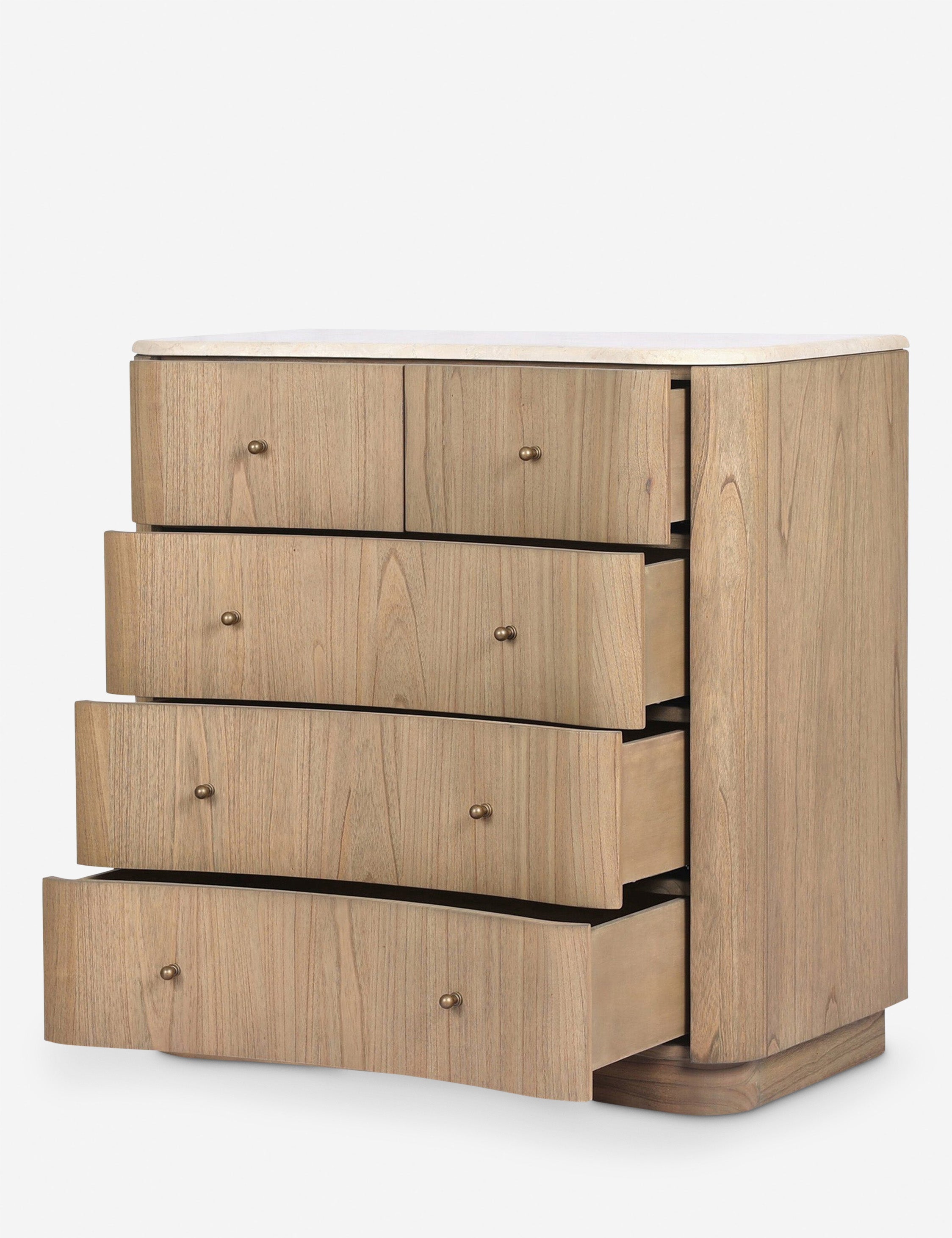 Commode à 5 tiroirs - Cette commode haute apporte des formes sculpturales et une texture organique à votre aménagement
