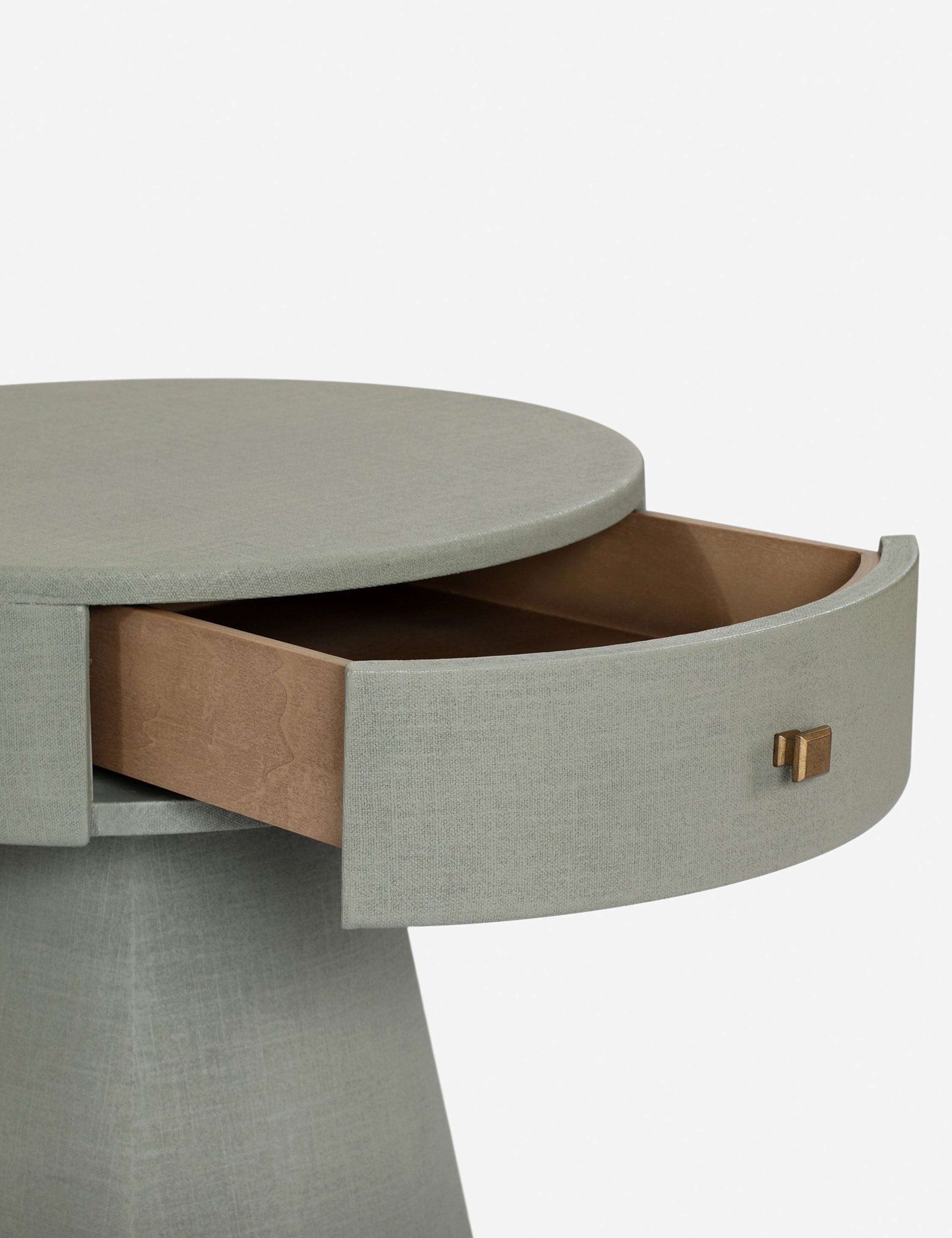 Table de chevet - Avec sa silhouette chic et son revêtement en lin peint, la table de chevet allie charme et touche de modernité