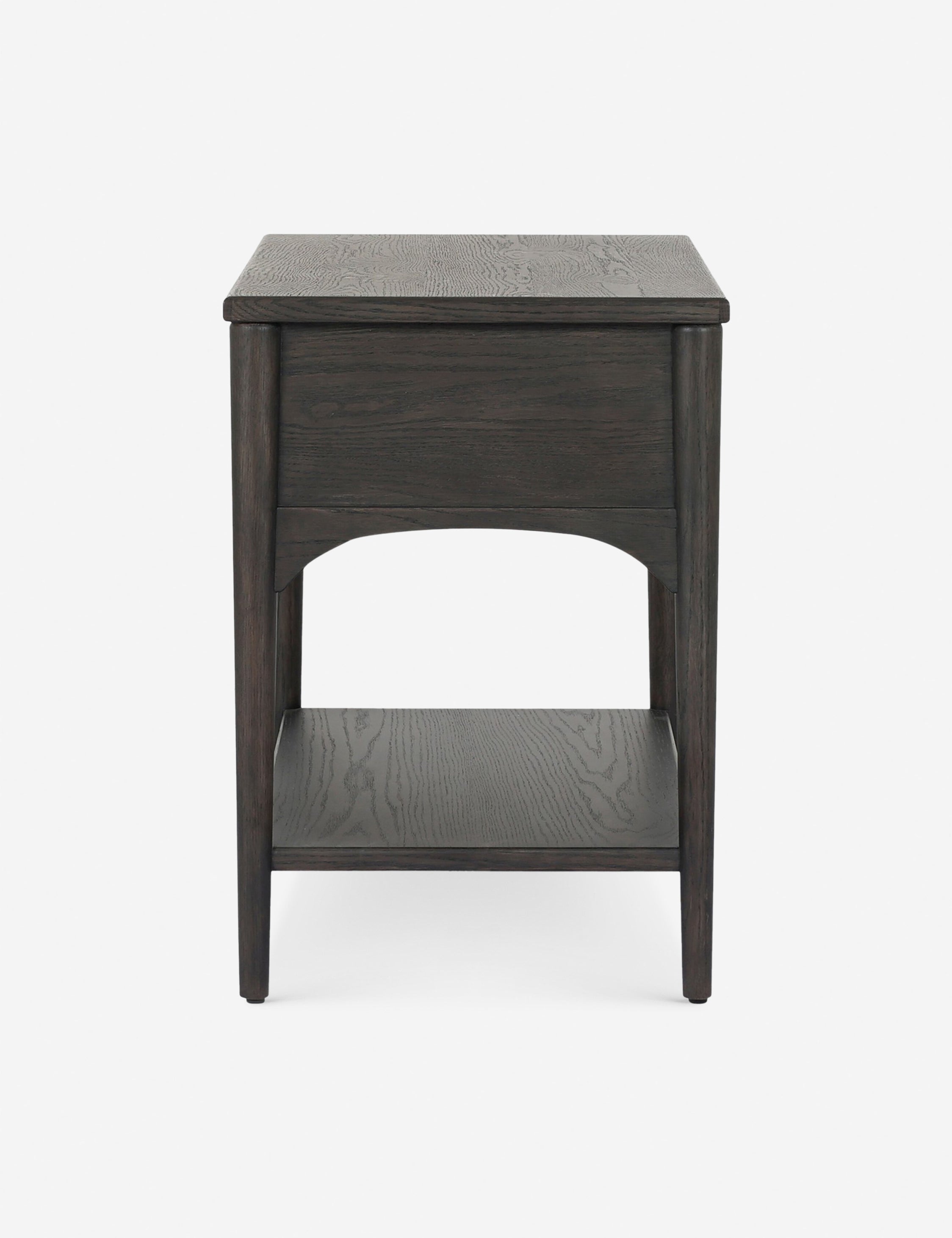 Table de chevet – apporte son savoir-faire exceptionnel à une collection intemporelle enracinée dans le style «