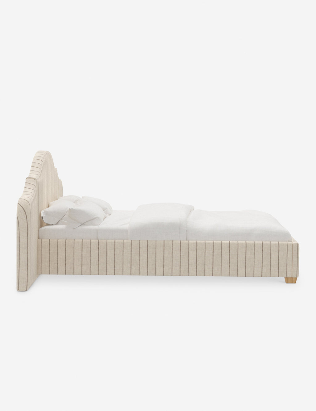 Lit plateforme avec tête de lit prolongée - Notre lit crée un espace parfait pour le repos et la tranquillité