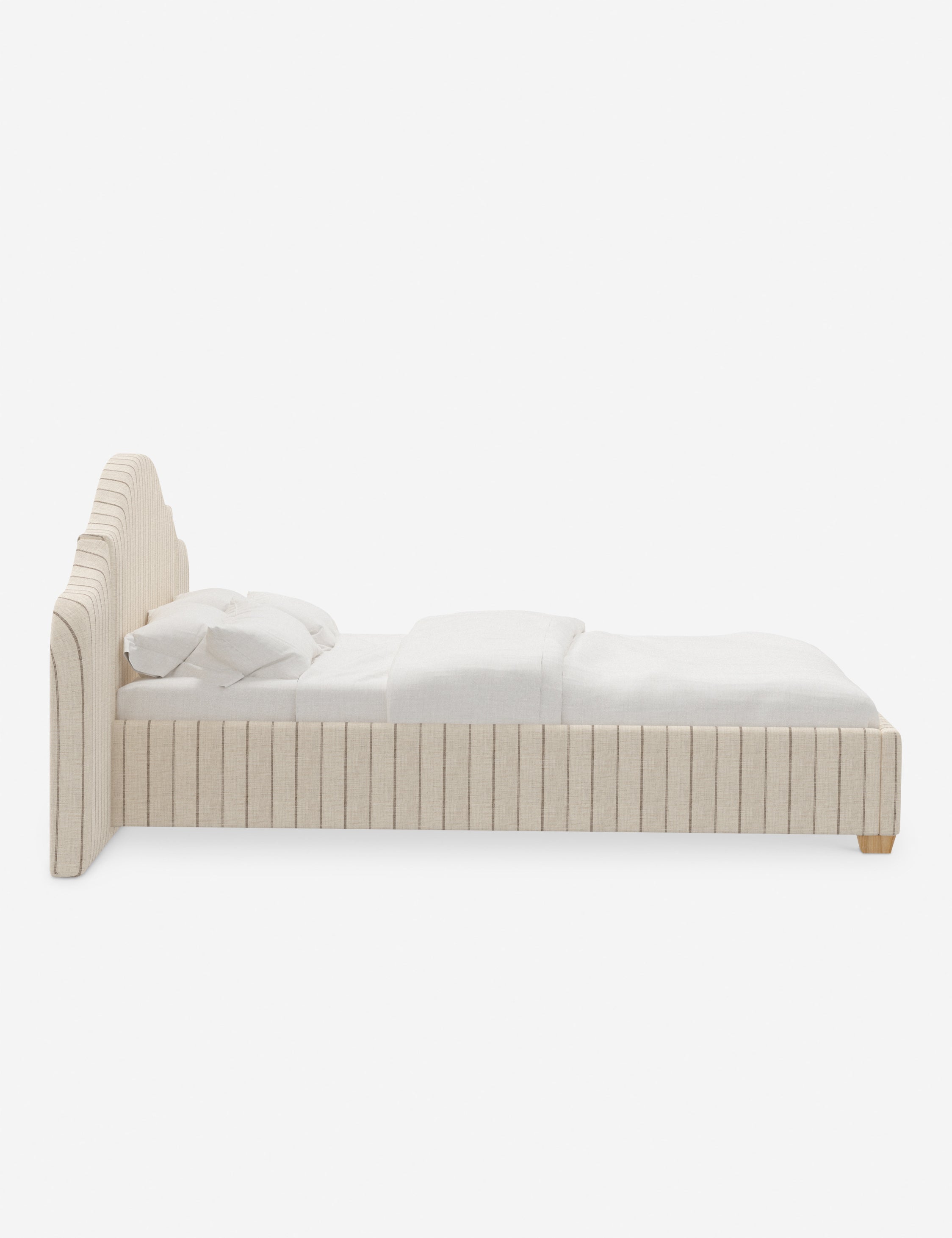 Lit plateforme avec tête de lit prolongée - Notre lit crée un espace parfait pour le repos et la tranquillité
