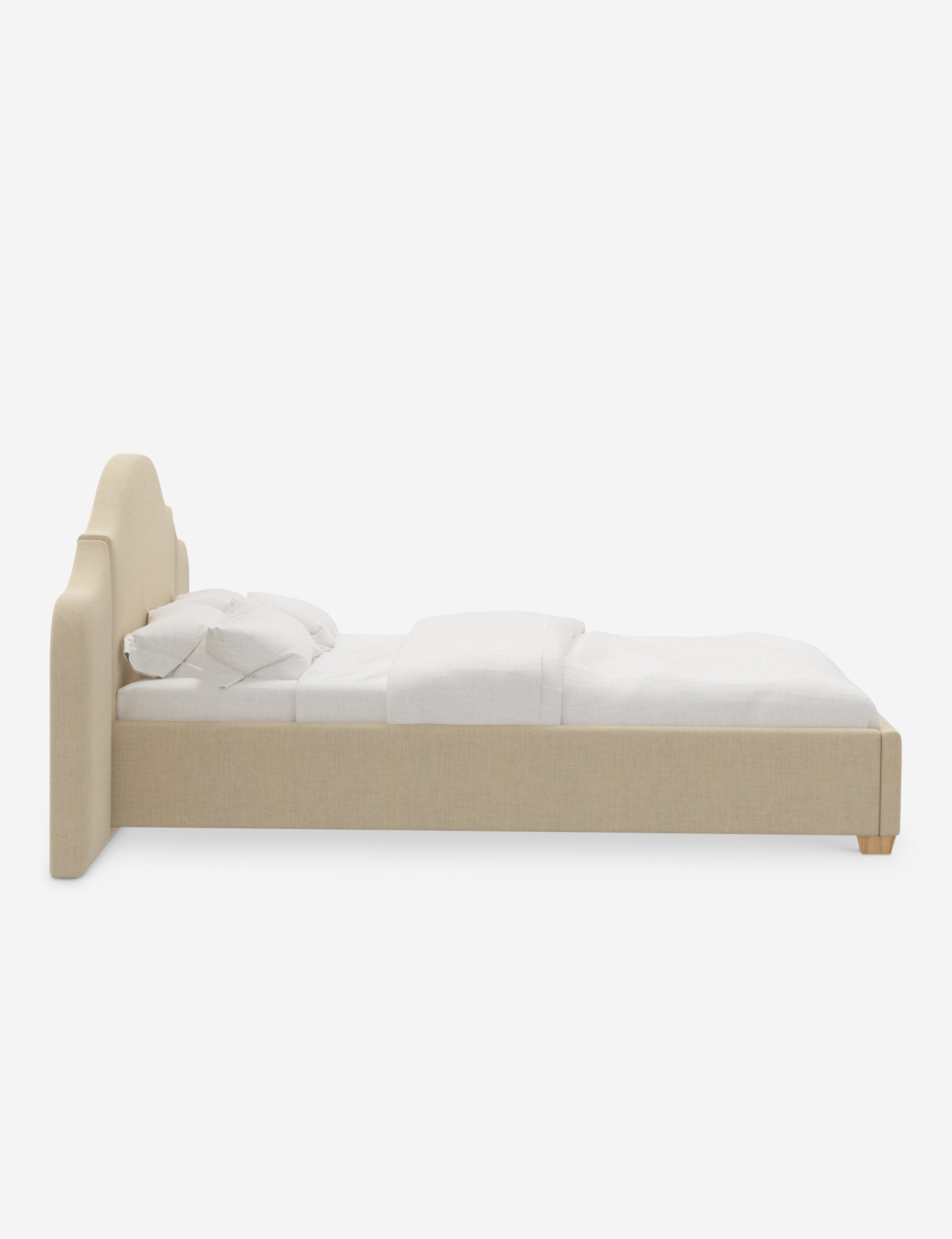 Lit plateforme avec tête de lit prolongée - Notre lit crée un espace parfait pour le repos et la tranquillité