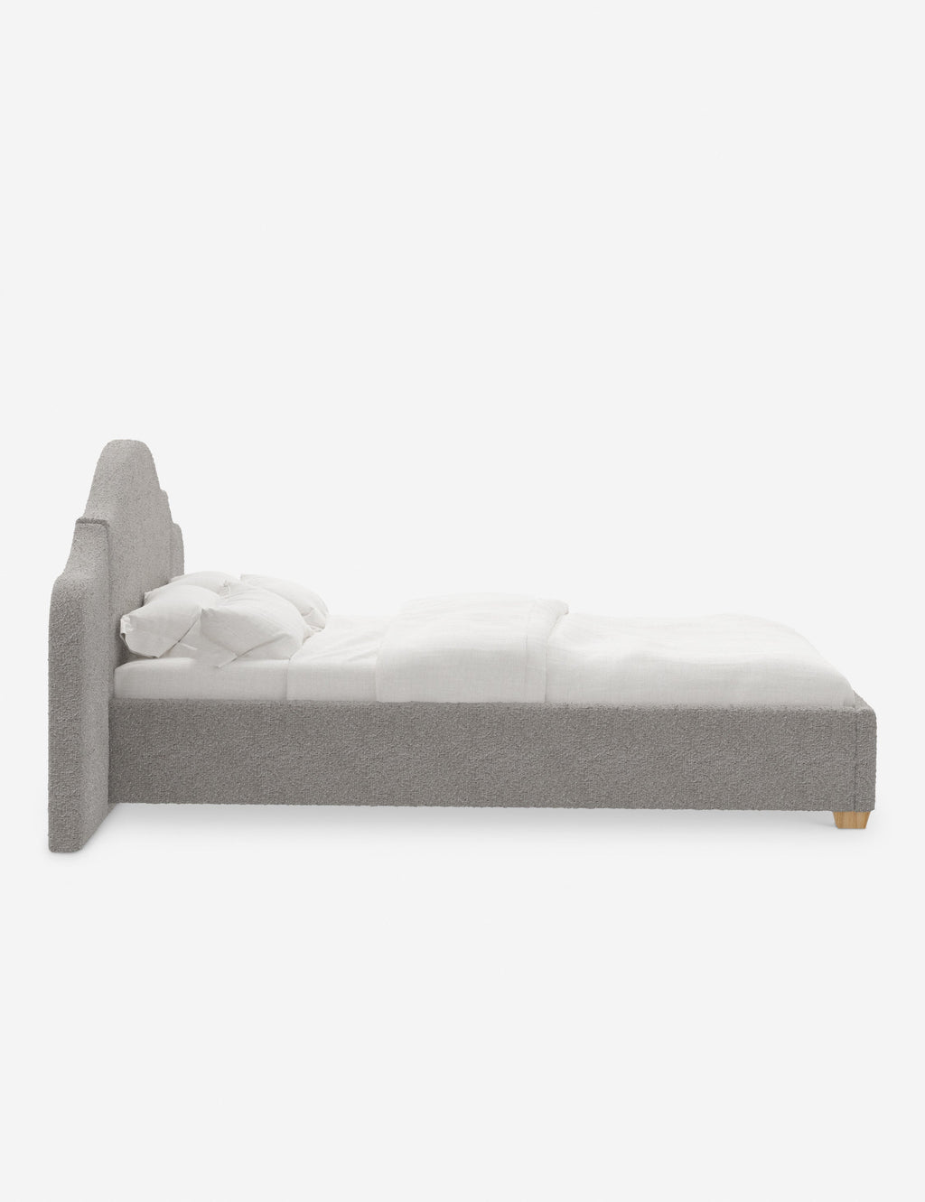 Lit plateforme avec tête de lit prolongée - Notre lit crée un espace parfait pour le repos et la tranquillité