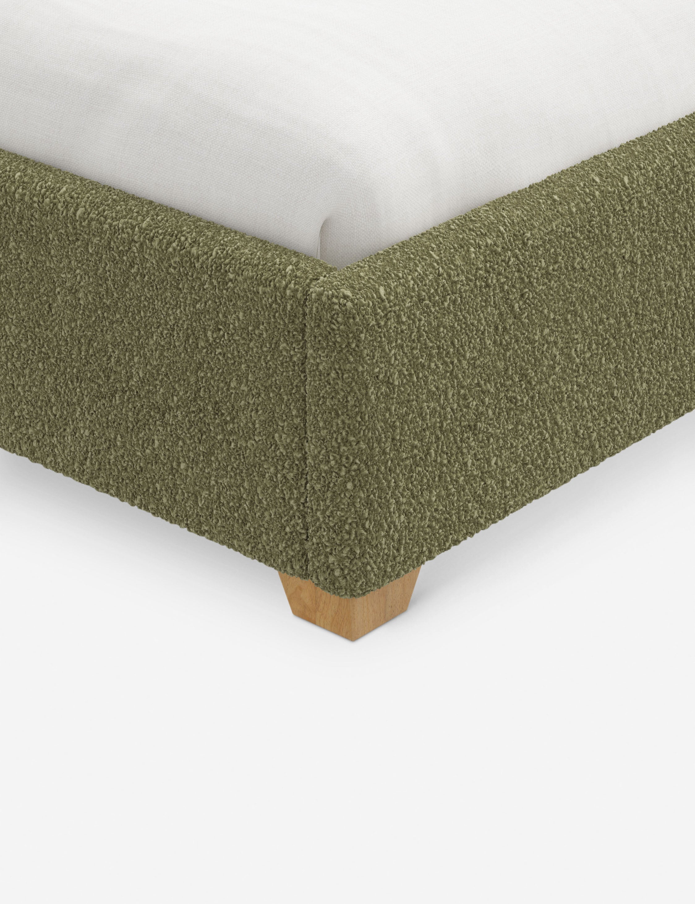Lit plateforme avec tête de lit prolongée - Notre lit crée un espace parfait pour le repos et la tranquillité