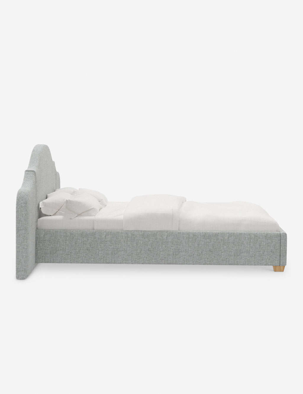 Lit plateforme avec tête de lit prolongée - Notre lit crée un espace parfait pour le repos et la tranquillité